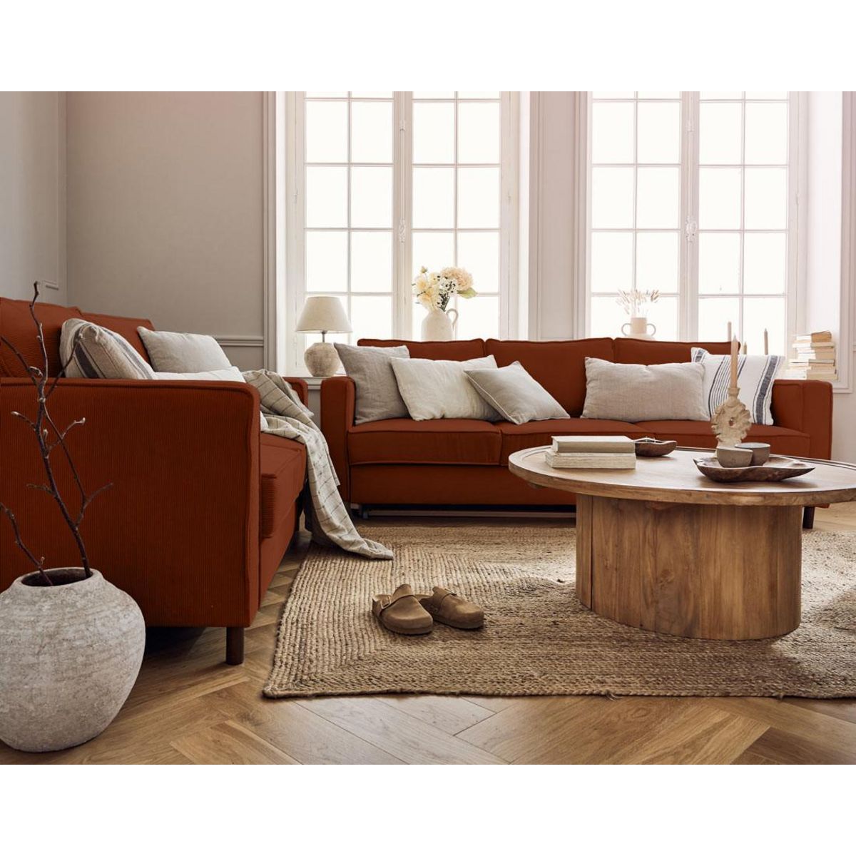 LISA DESIGN Jake - canapé 2 places en velours côtelé - pieds bois foncé