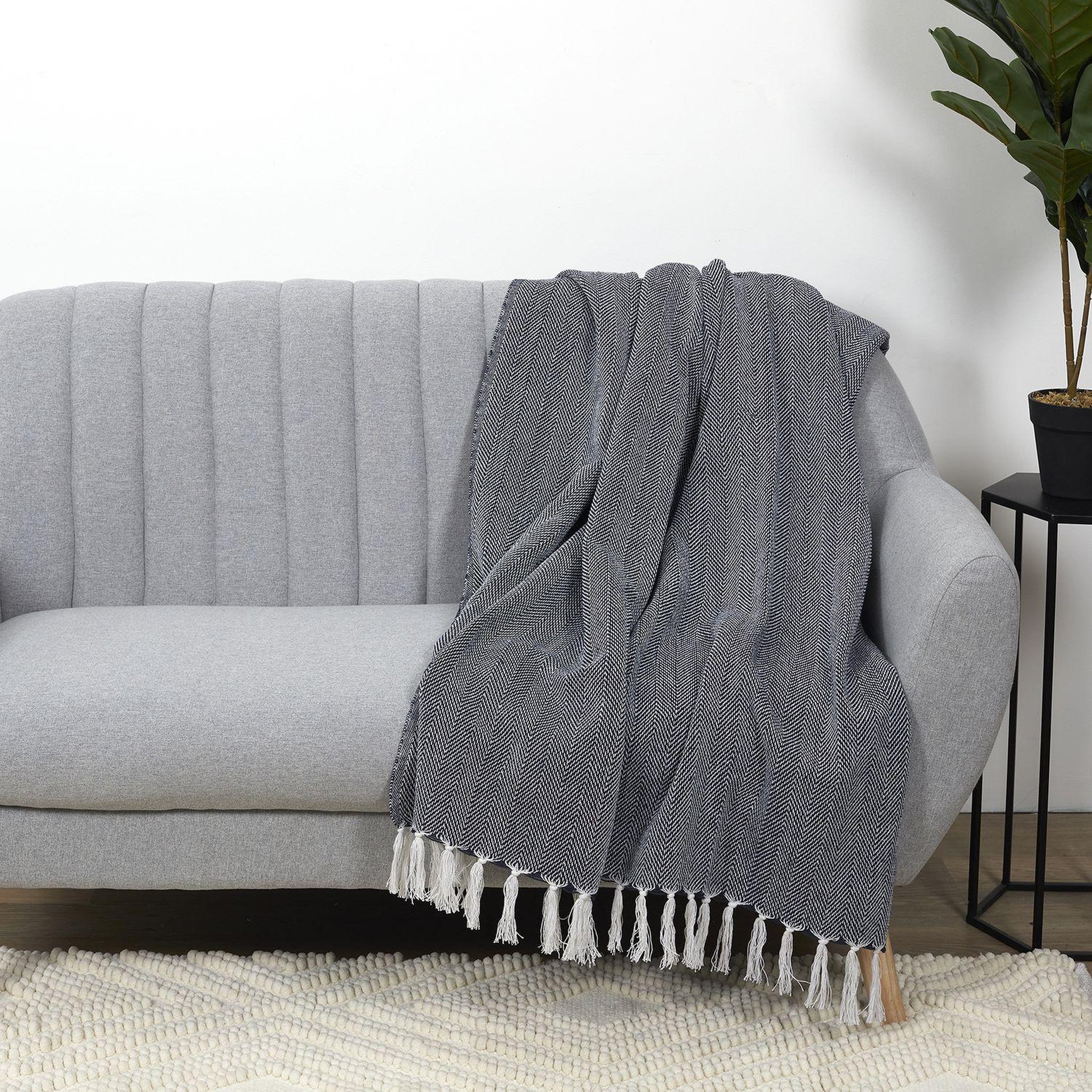 Voir la diapositive 2 : TOILINUX Plaid jacquard