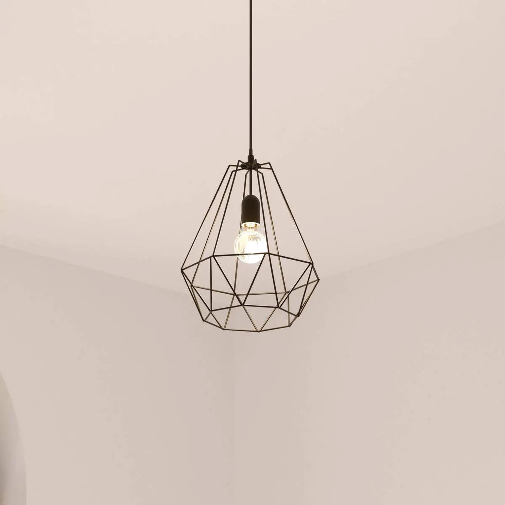 Voir la diapositive 3 : ATMOSPHERA Lampe suspension métal 26cm noir