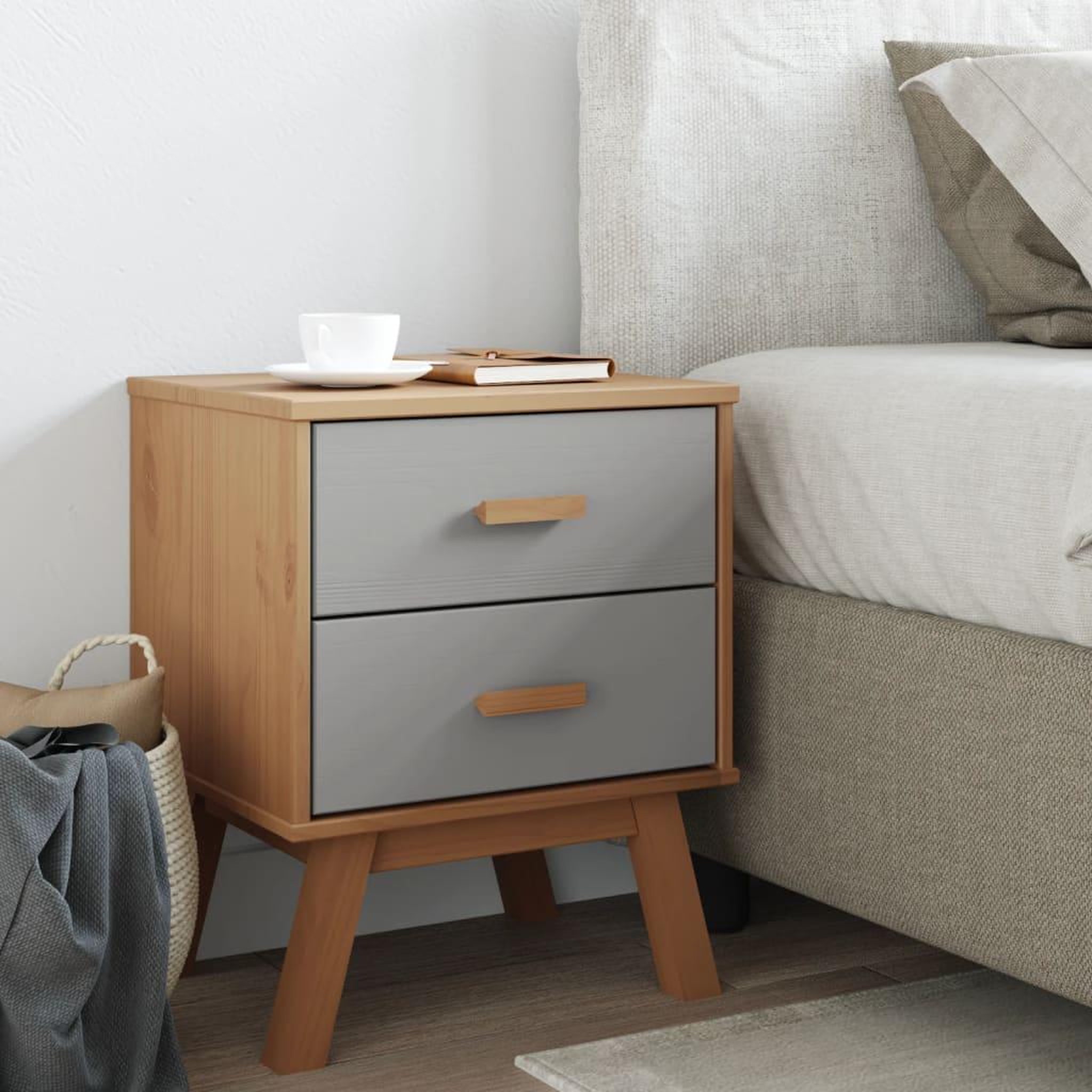 Voir la diapositive 3 : VIDAXL Table de chevet OLDEN gris et marron bois de pin solide