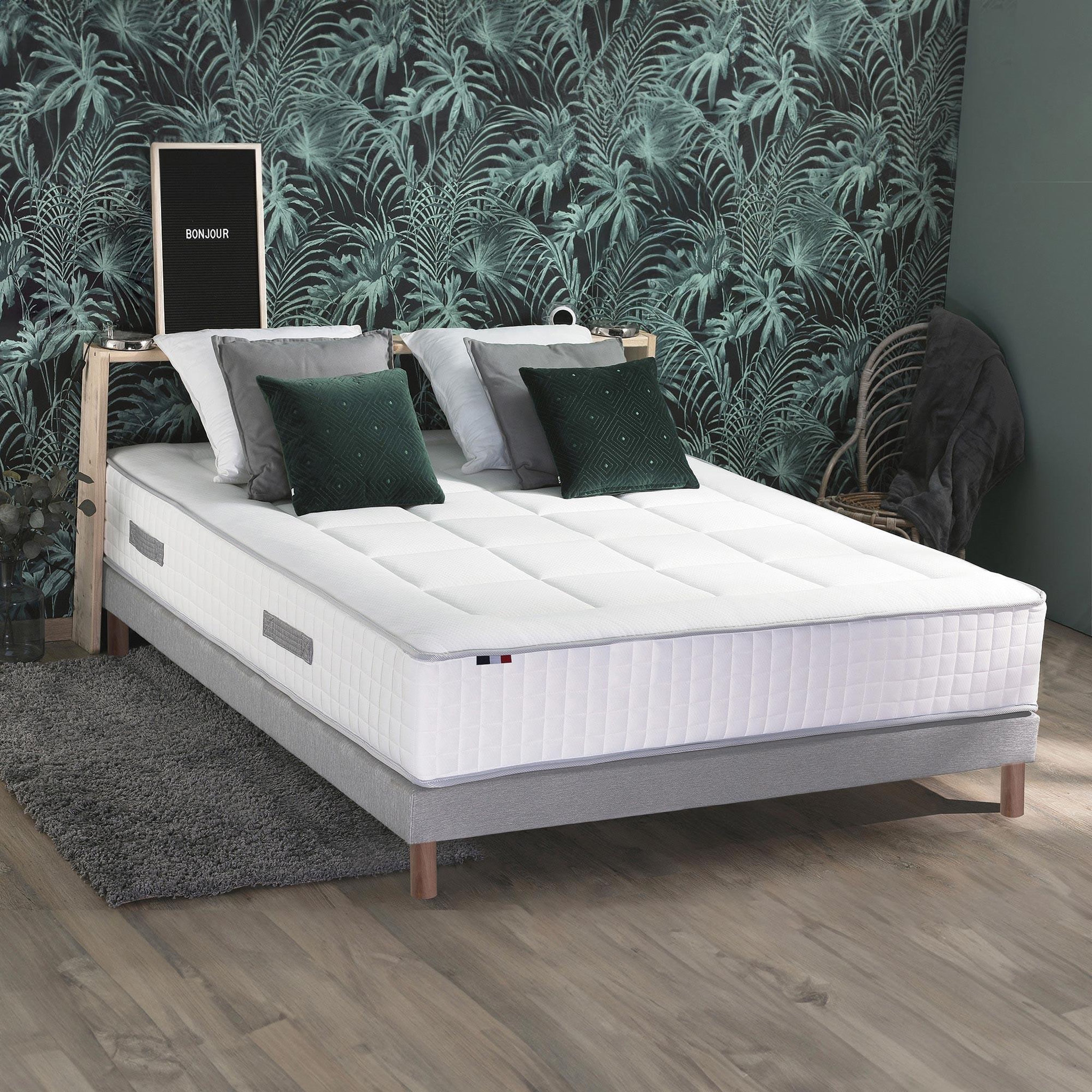 Voir la diapositive 1 : IDLITERIE Pack complet avec matelas 28 cm BELLAGIO 2, sommier, oreillers et couette