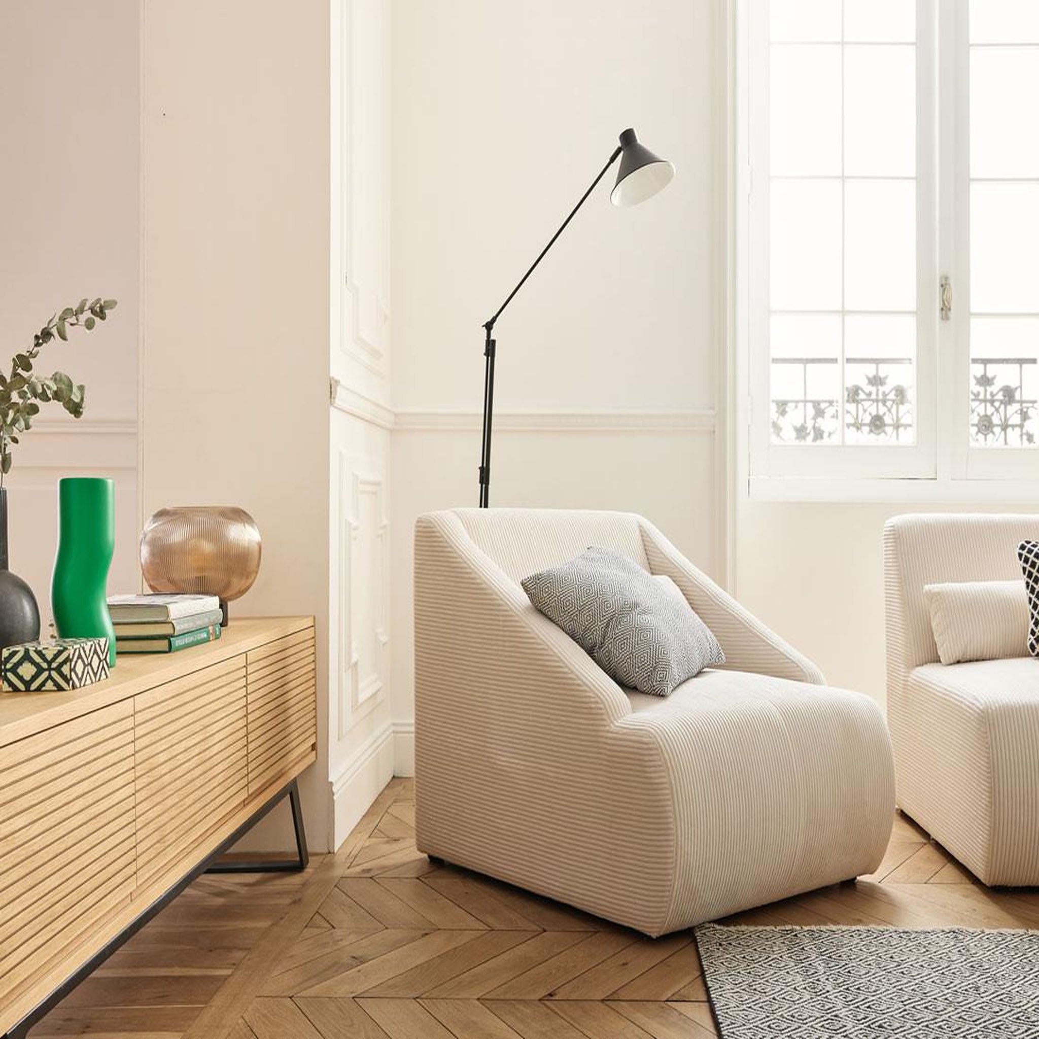 Voir la diapositive 2 : LISA DESIGN Onyx - fauteuil - en velours côtelé