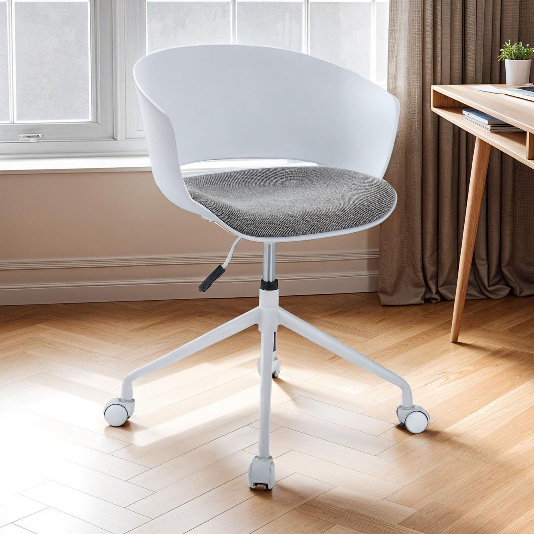 Voir la diapositive 2 : IDIMEX Chaise de bureau pivotante dagma, en plastique