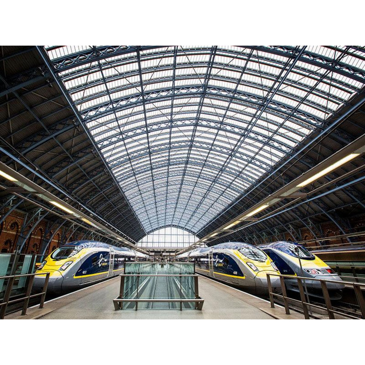 Smartbox L'Europe en train : pass Interrail de 7 jours - Coffret Cadeau Sport & Aventure