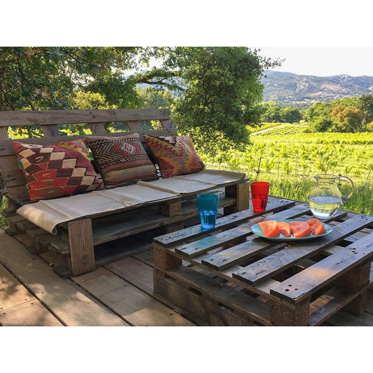 Smartbox Séjour de charme : 4 jours en caravane vintage avec piscine près de Sainte-Maxime - Coffret Cadeau Séjour