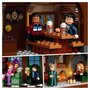 Voir la diapositive 5 : LEGO Harry Potter 76388 - Visite du village de Pré-au-Lard Edition 20ème Anniversaire