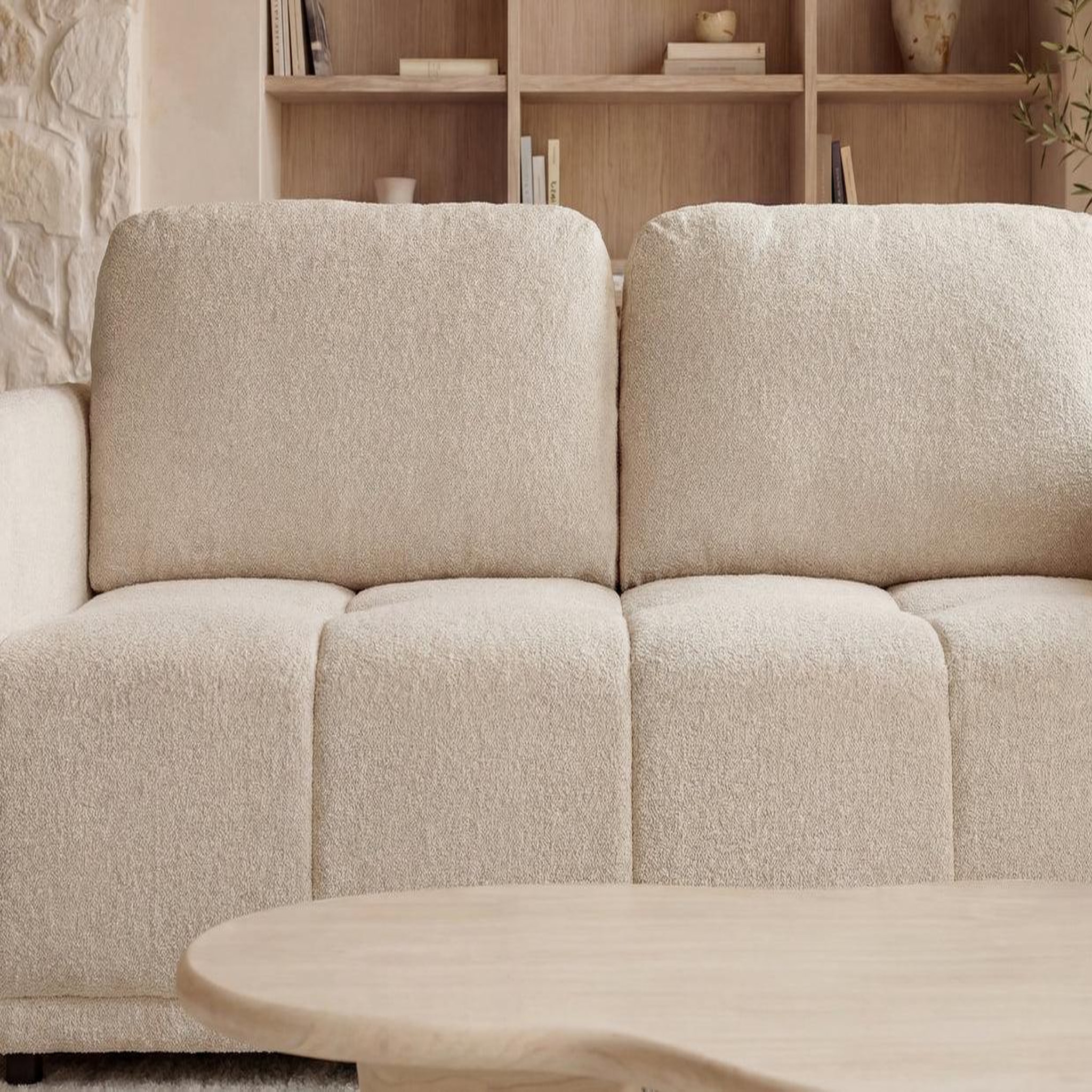Voir la diapositive 4 : CASANOVA PARIS Dana - canapé droit tissu lisse