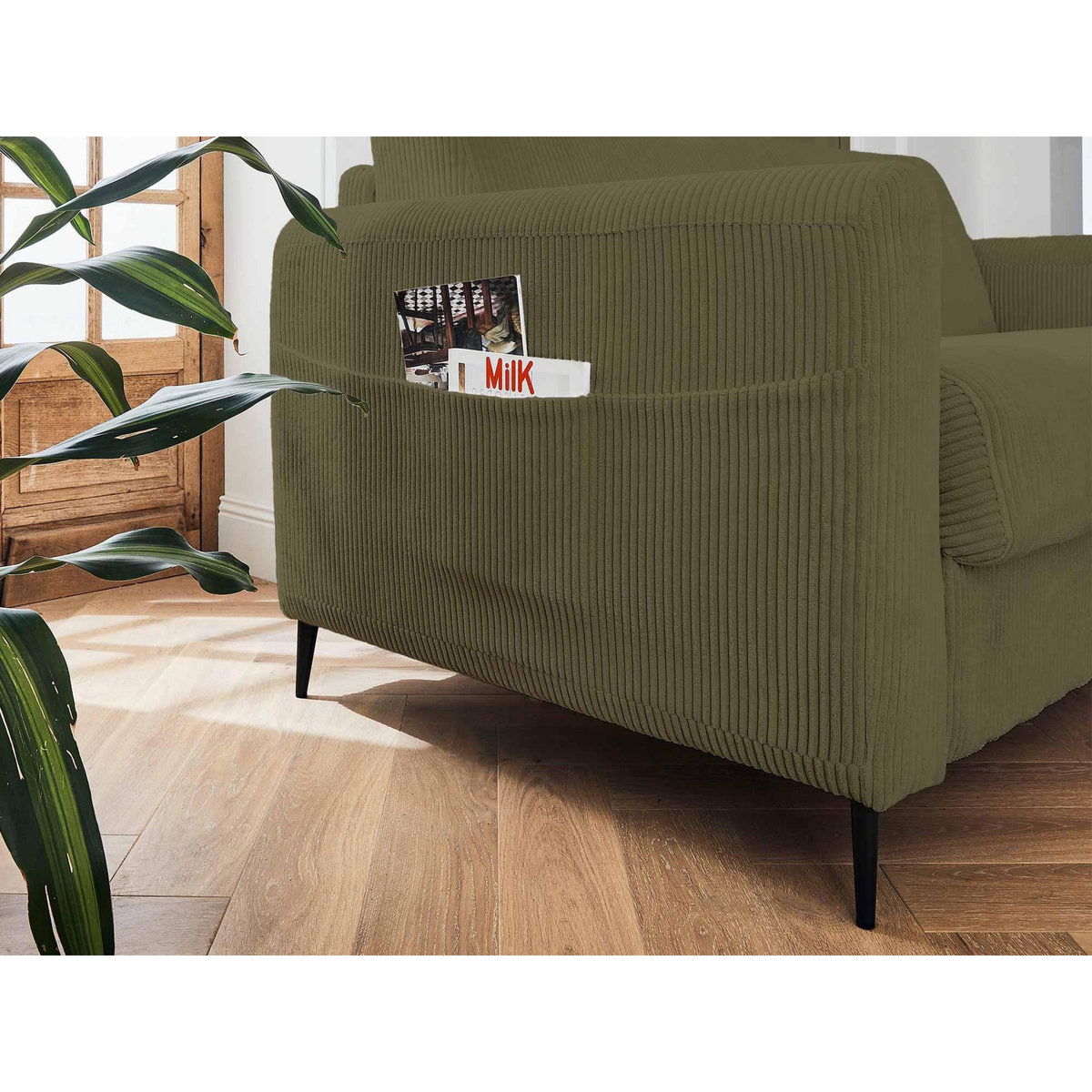 LISA DESIGN Owen - canapé 3 places convertible express couchage quotidien 140 cm matelas 12 cm en velours côtelé