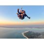 Voir la diapositive 4 : Smartbox Saut en parachute en tandem au-dessus de la pointe du Médoc - Coffret Cadeau Sport & Aventure