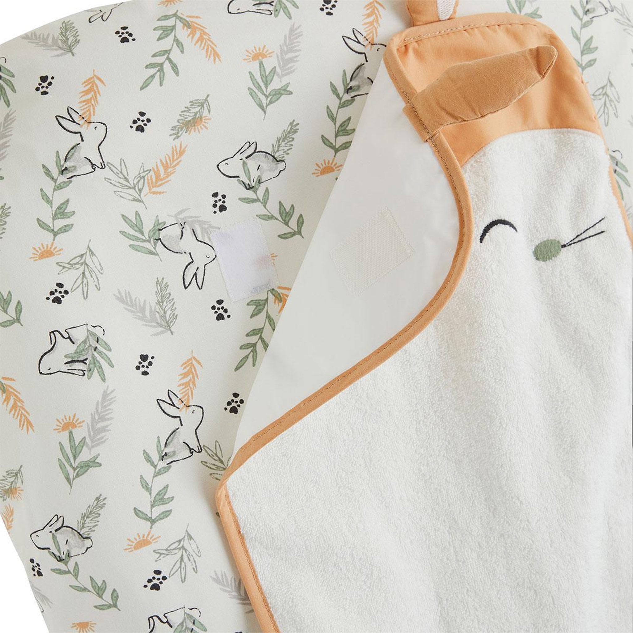 Voir la diapositive 3 : Petit Béguin Housse de matelas à langer + tapis de change frimousse