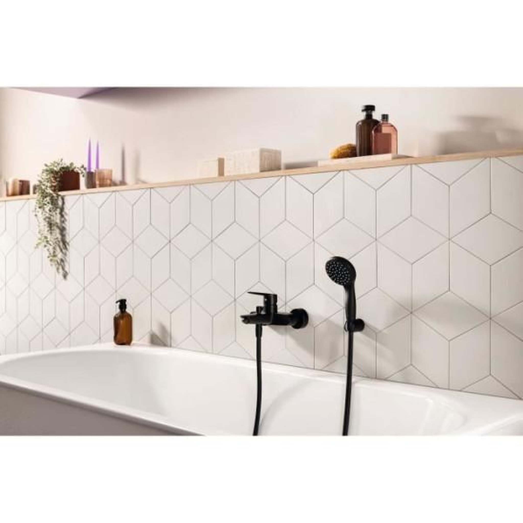 Voir la diapositive 2 : Grohe Mitigeur monocommande bain/douche - grohe start - noir mat - montage mural apparent - inverseur automatique
