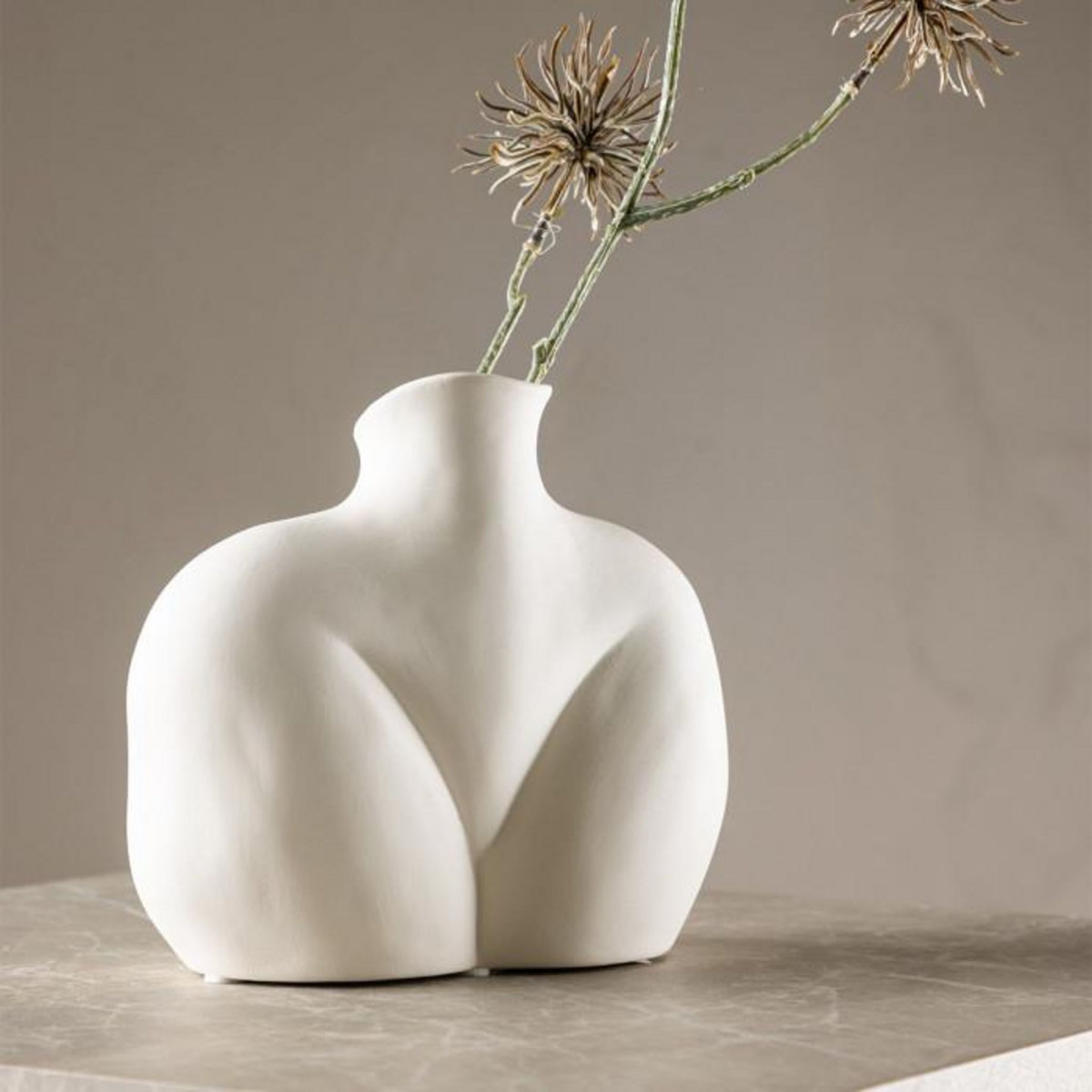 Paris Prix Vase Corps Féminin en Céramique  Harvey  17cm Blanc Cassé