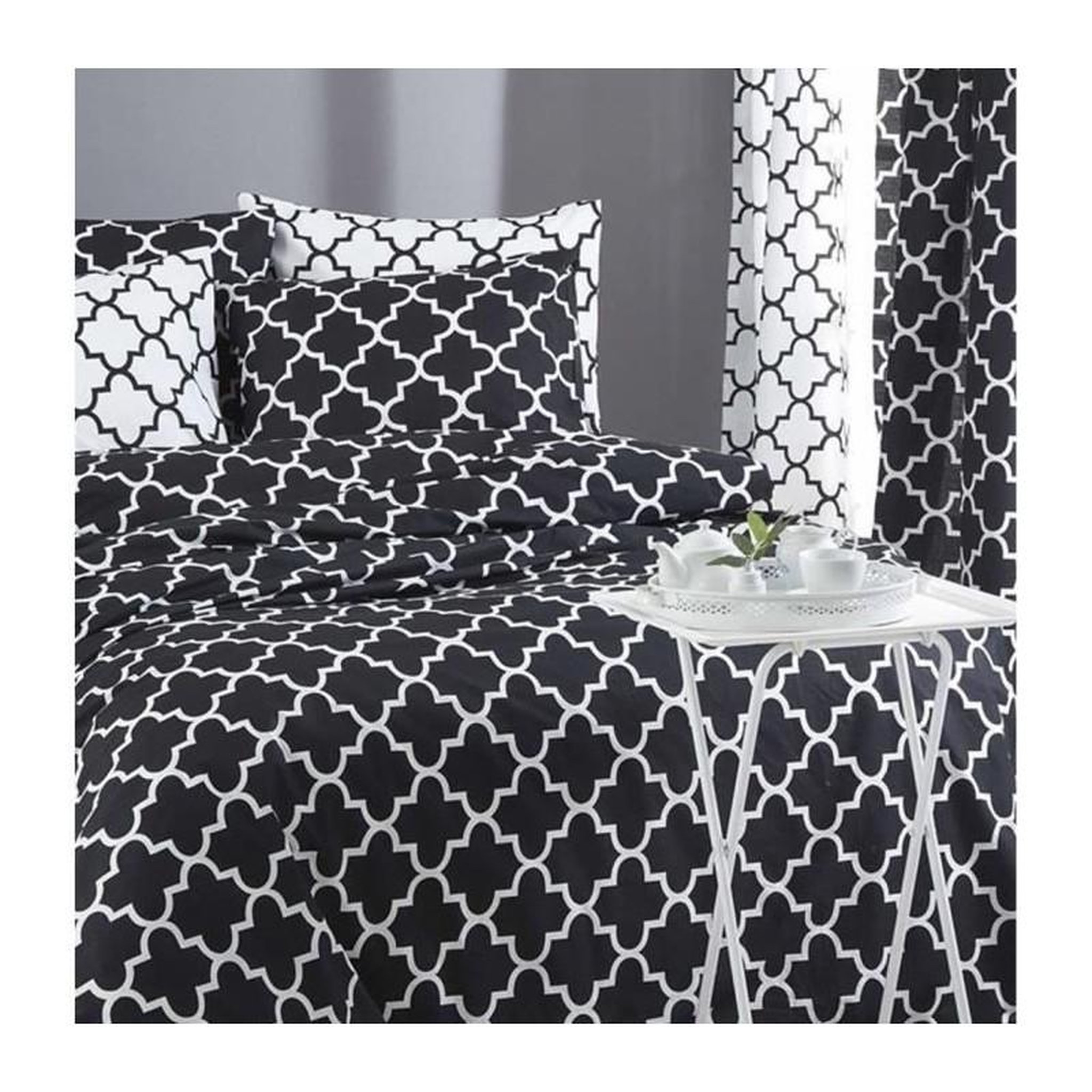 Voir la diapositive 2 : GENERIQUE Parure de lit - 1 housse de couette 220 x 240 cm + 2 taies d'oreiller 60 x 60 cm - 100% coton renforcé - Noir