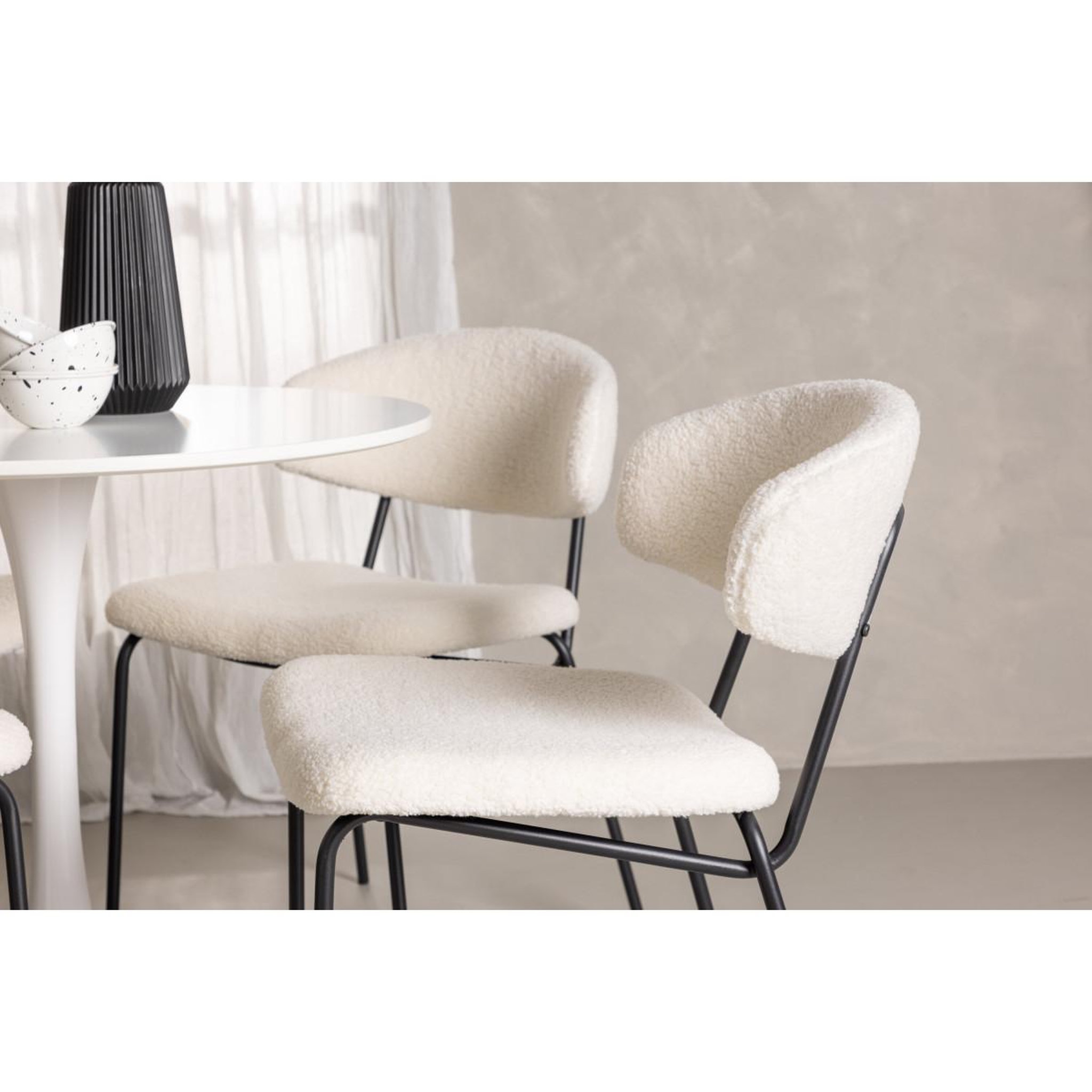 Voir la diapositive 5 : Paris Prix Ensemble table à manger & 4 chaises  hamden & chico  80cm blanc & blanc crème