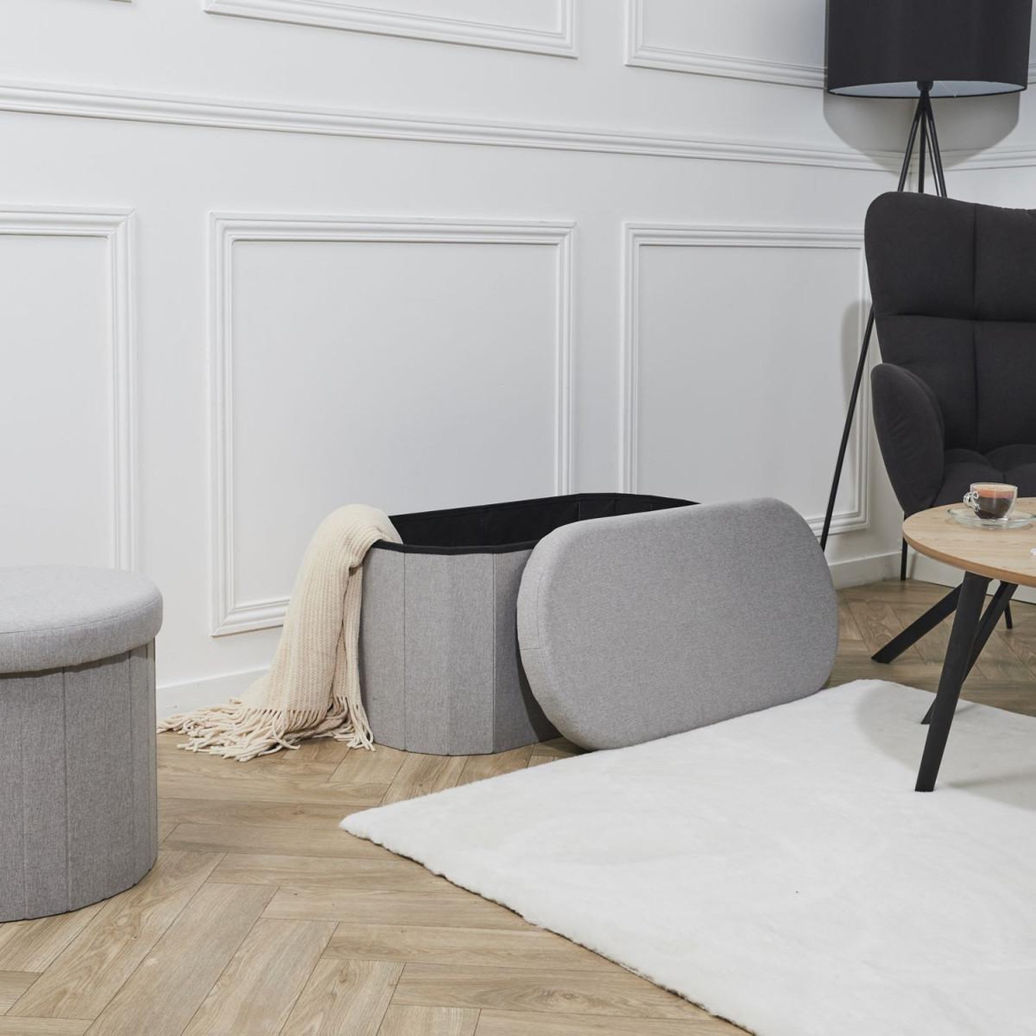 Voir la diapositive 6 : The Home Deco Factory Banc coffre pliable  pills  76cm gris