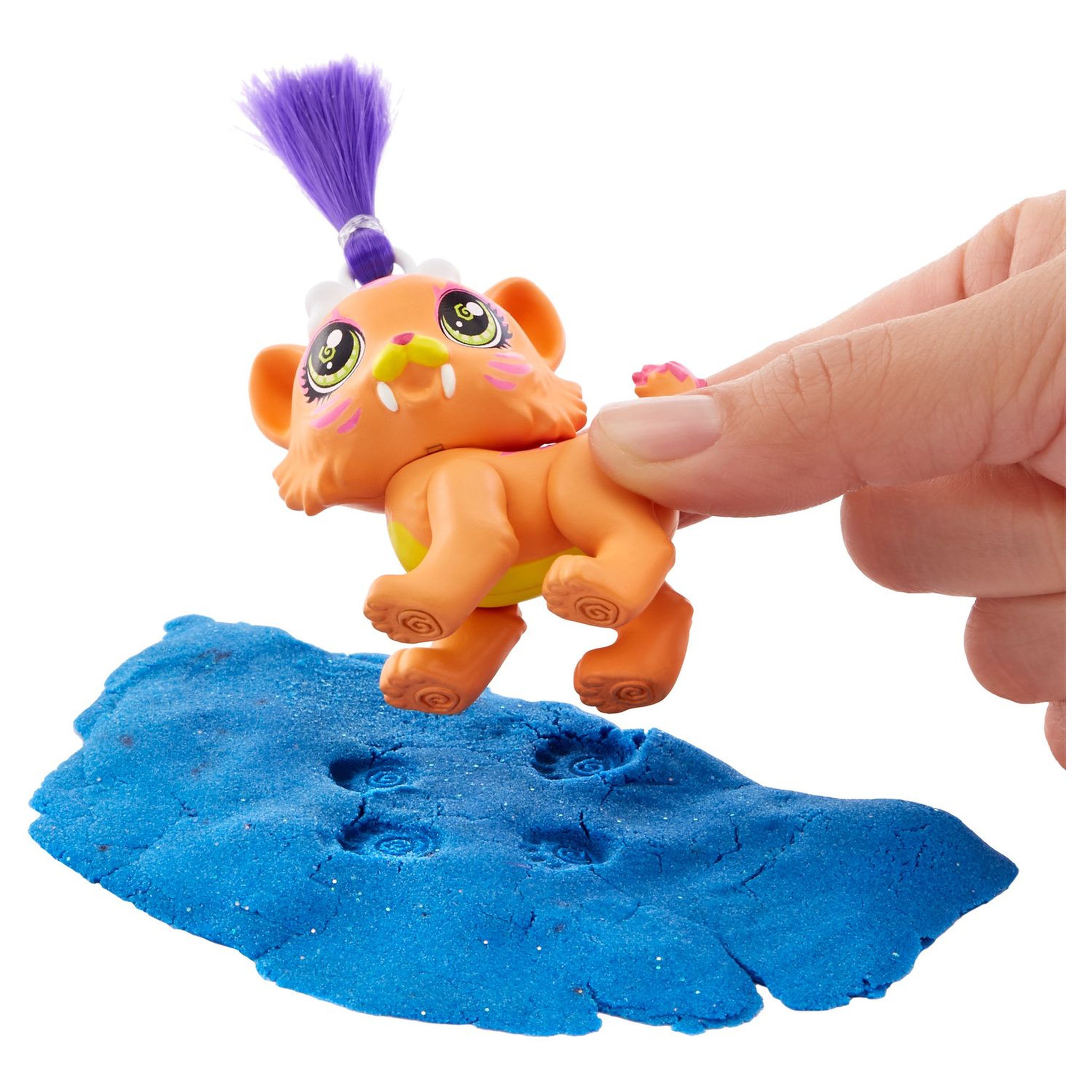 Voir la diapositive 5 : MATTEL Oeuf enchanté Cave Club