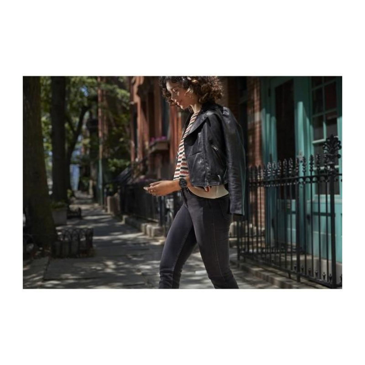 GARMIN GARMIN Vivomove Sport - Montre de sport connectée a aiguilles et écran tactile - Noir Slate