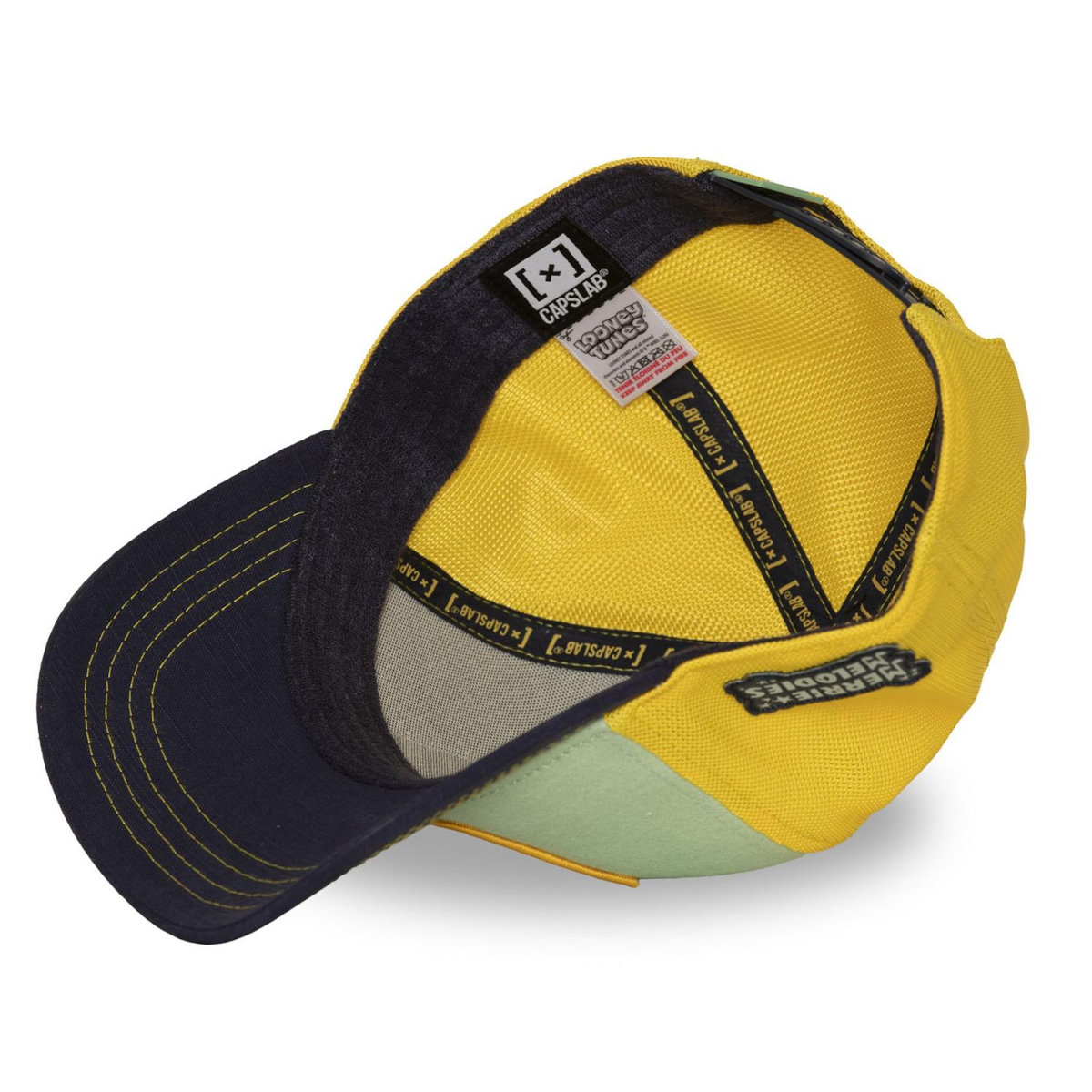 CAPSLAB Casquette trucker premium filet et patch Looney Tunes Bugs and Daffy