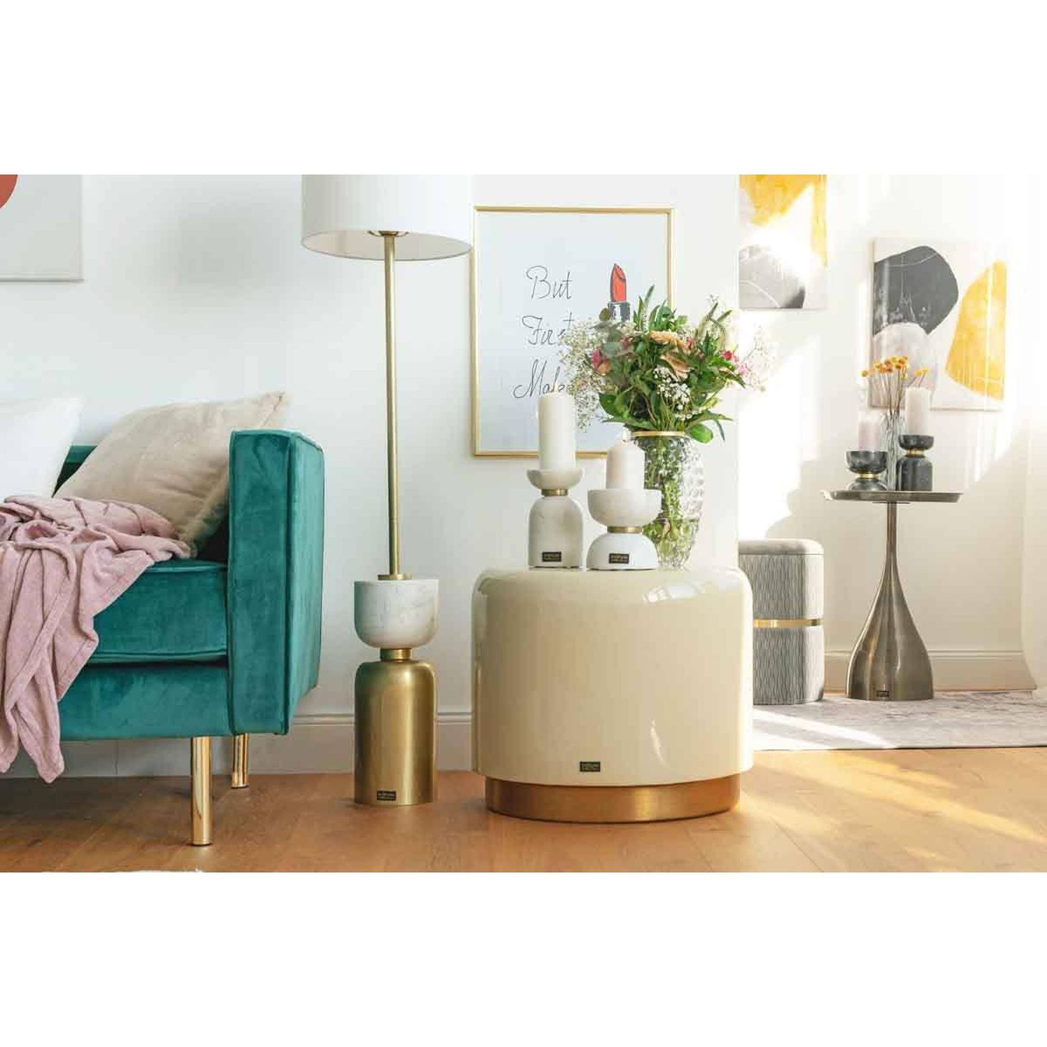 Voir la diapositive 5 : Paris Prix Tabouret Rond Design  Artisse  51cm Ivoire