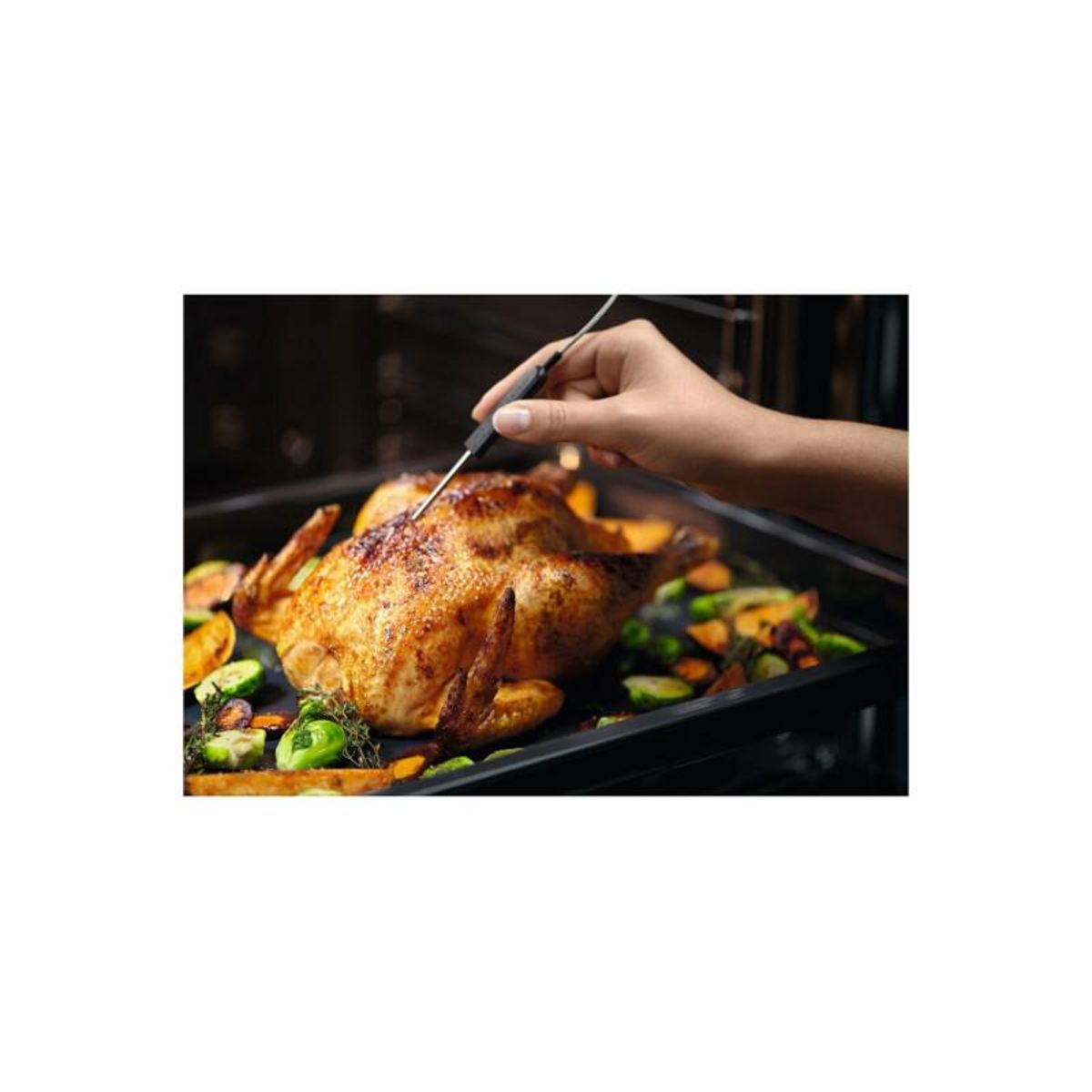 ELECTROLUX Four Electrolux EOE8P19WH