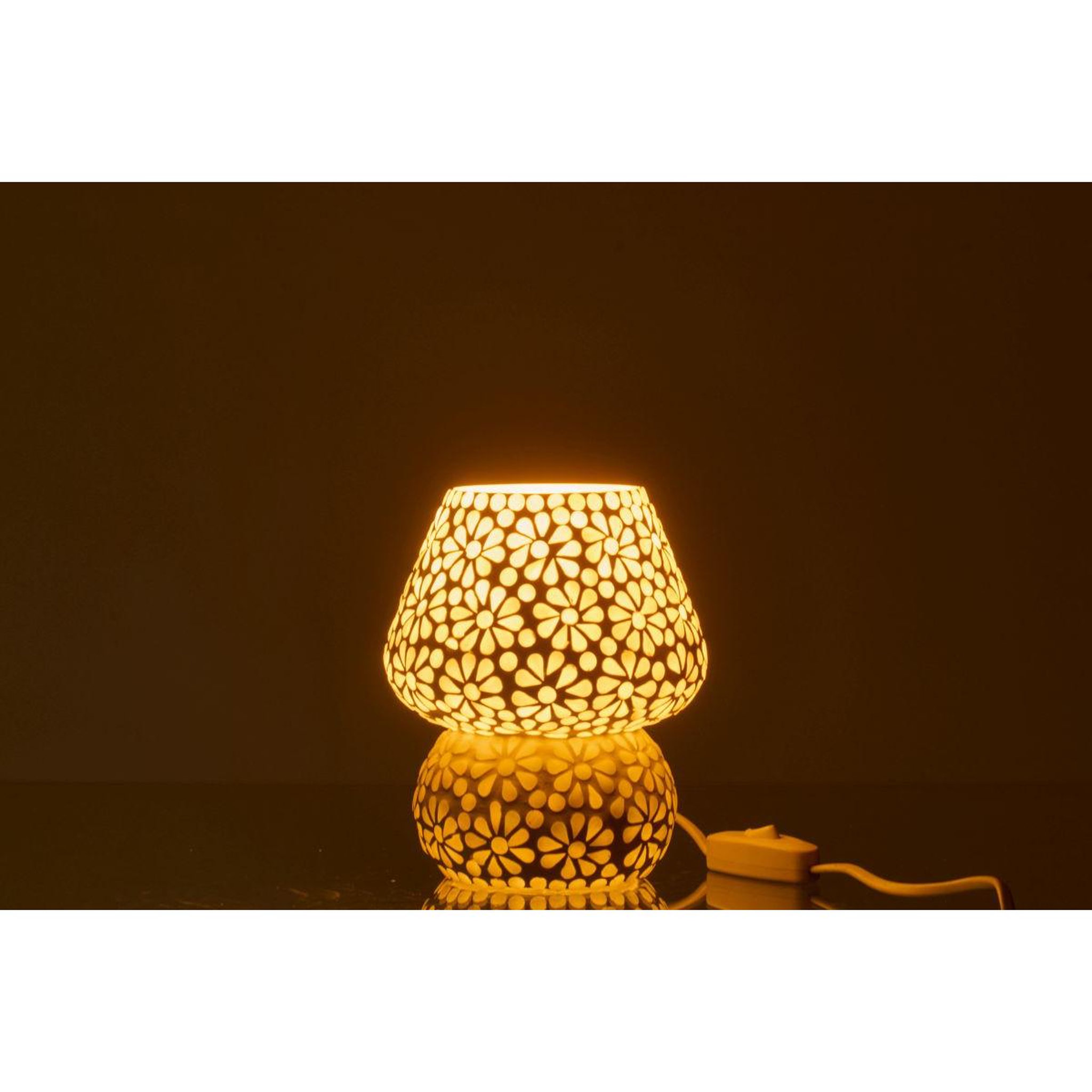Voir la diapositive 3 : J-LINE Lampe à poser mosaïque  tammy  17cm blanc & vert