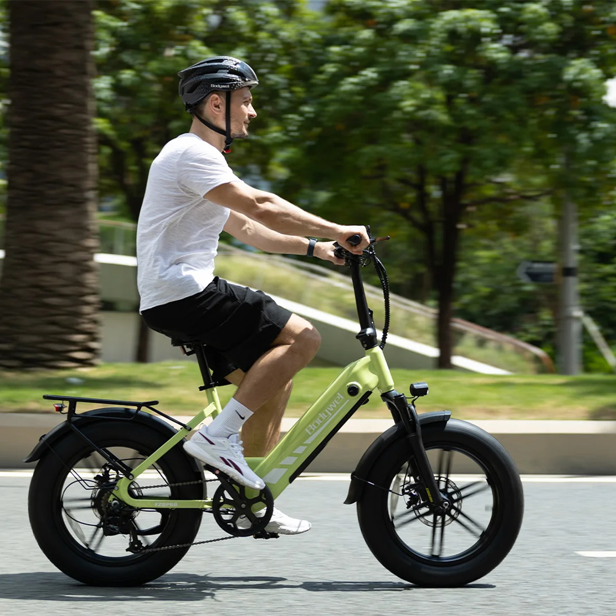 Voir la diapositive 5 : BODYWEL Vélo électrique urbain bodywel f20pro