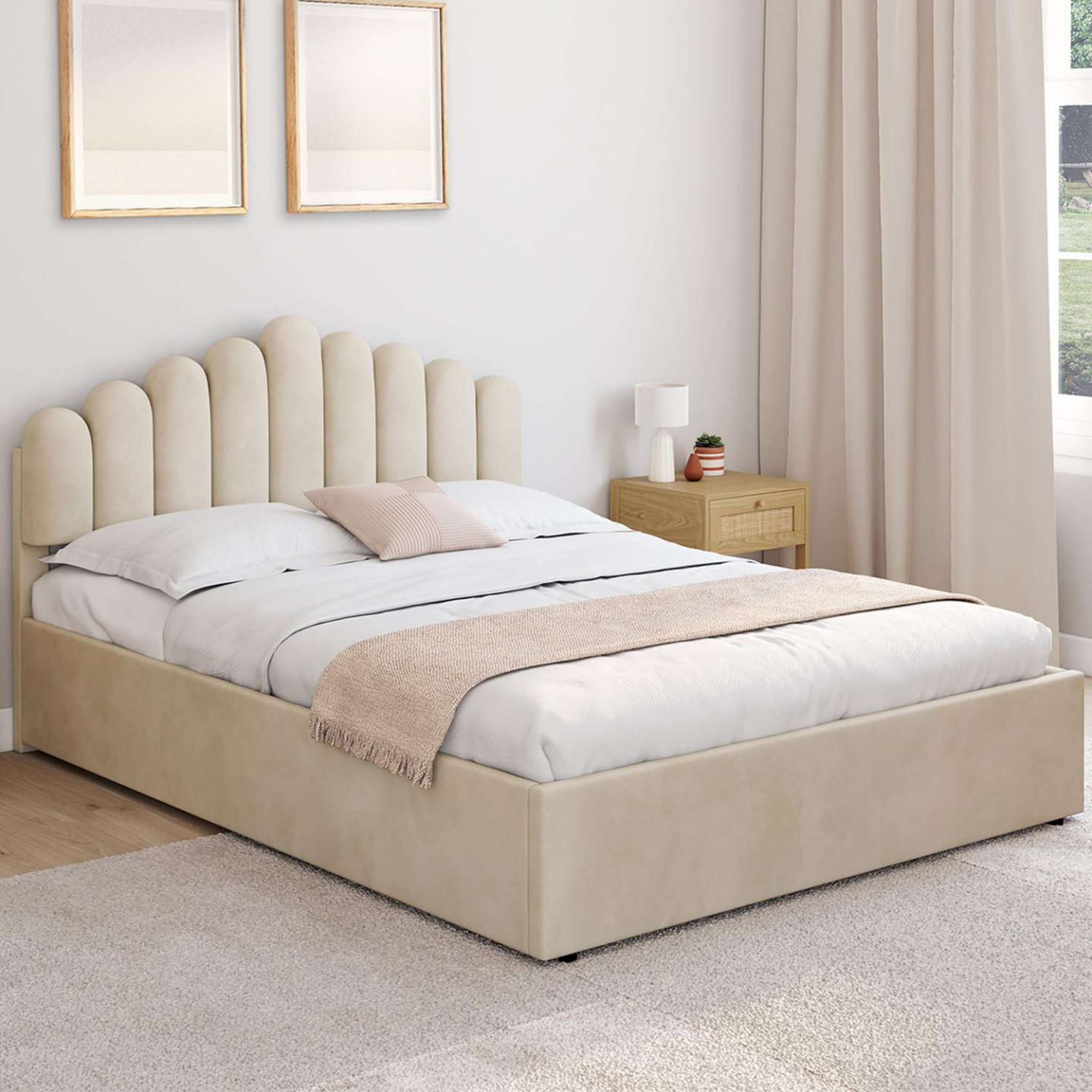 Voir la diapositive 4 : ID MARKET Lit coffre double noelie avec tête de lit et sommier 140 x 190 cm velours beige