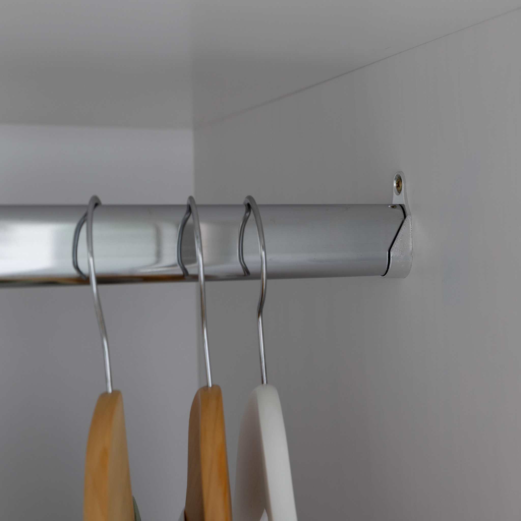 Voir la diapositive 3 : INTERLINK Armoire Prati