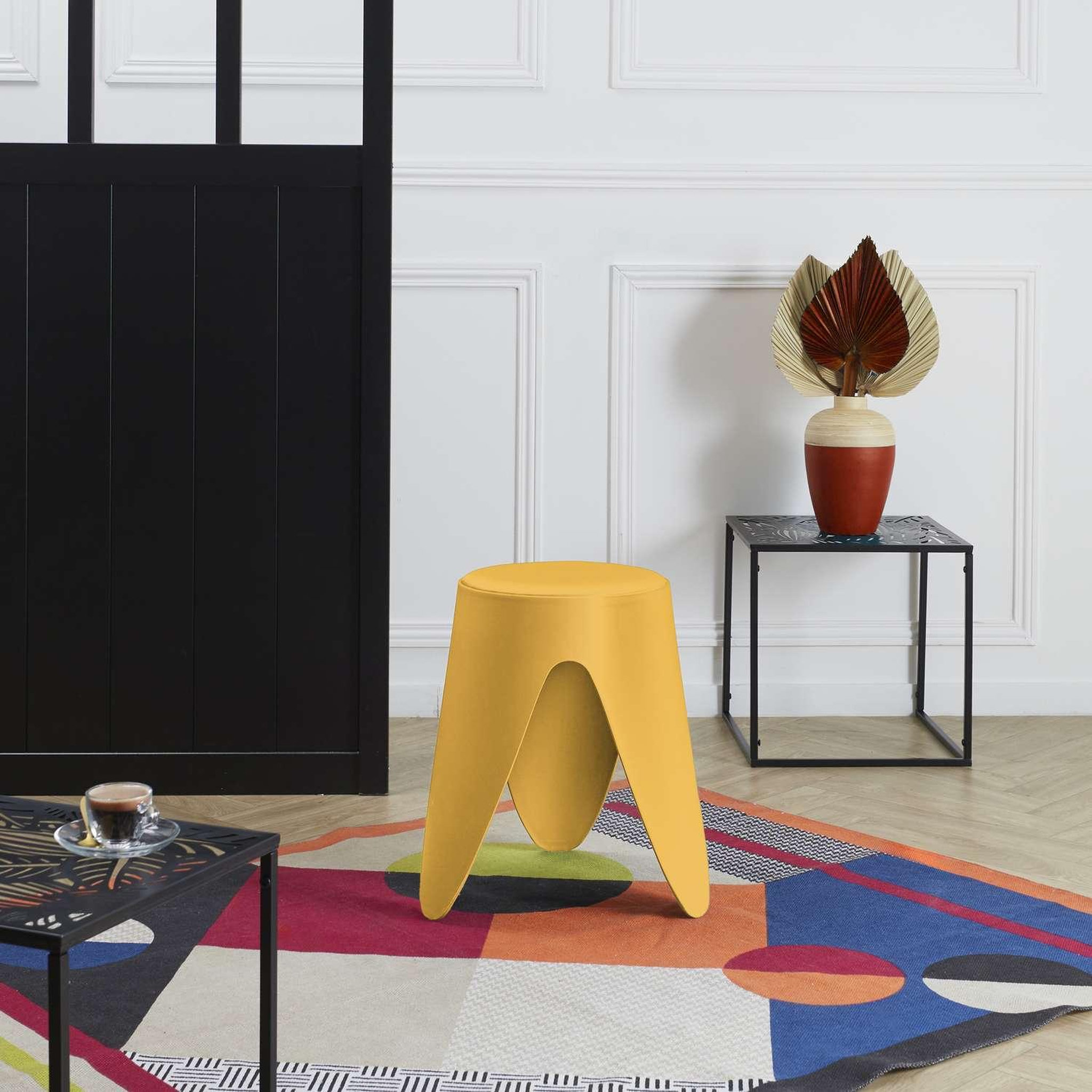 Voir la diapositive 2 : The Home Deco Factory Tabouret d'appoint empilable emma - jaune