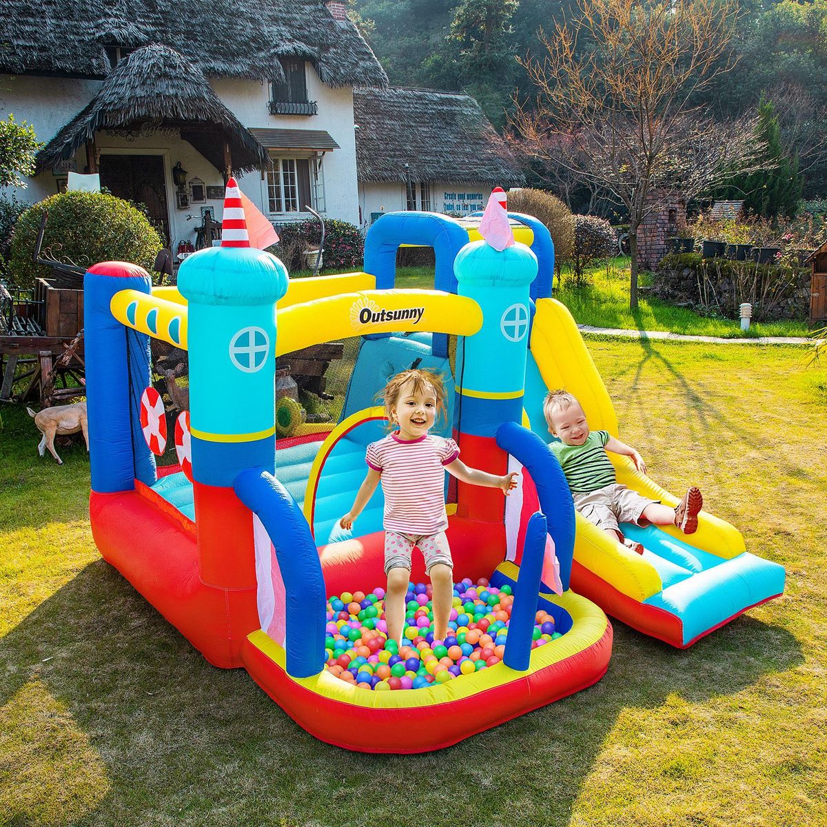 OUTSUNNY Château gonflable enfant - toboggan, trampoline, piscine, mur d'escalade - gonfleur, sac de transport inclus - dim. 2,65L x 2,6l x 2H m - polyester multicolore