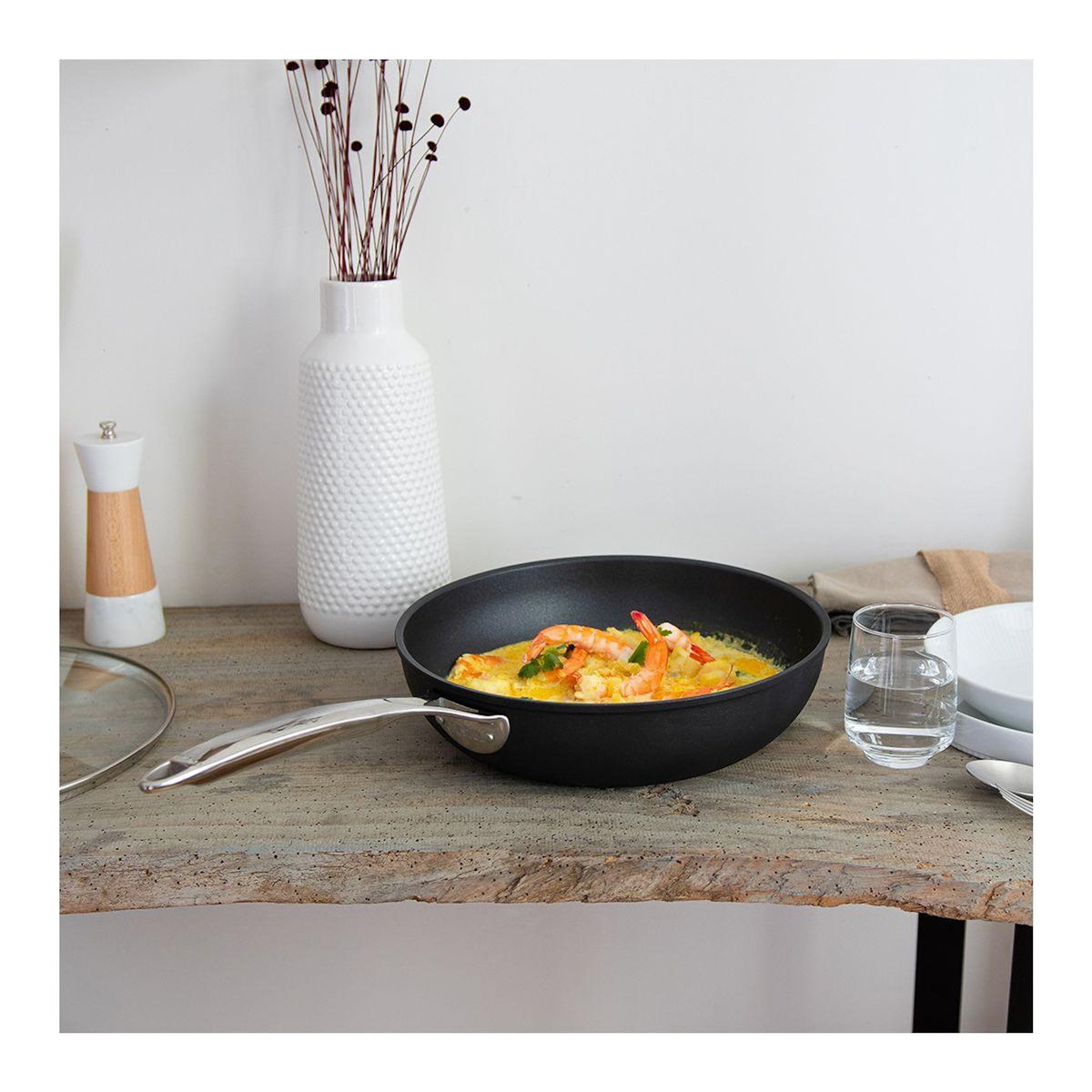 CRISTEL Sauteuse 28 CM CASTEL PRO FIXE ULTRALU CERALISS +
