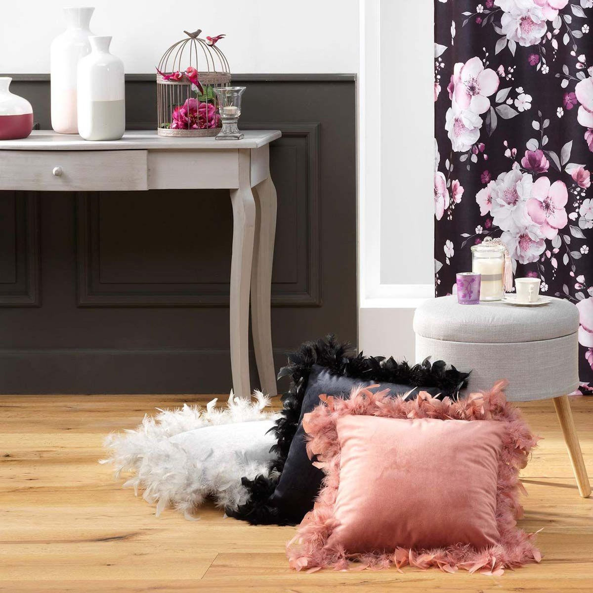 Paris Prix Coussin Déco Plumes  Marlina  40x40cm Noir