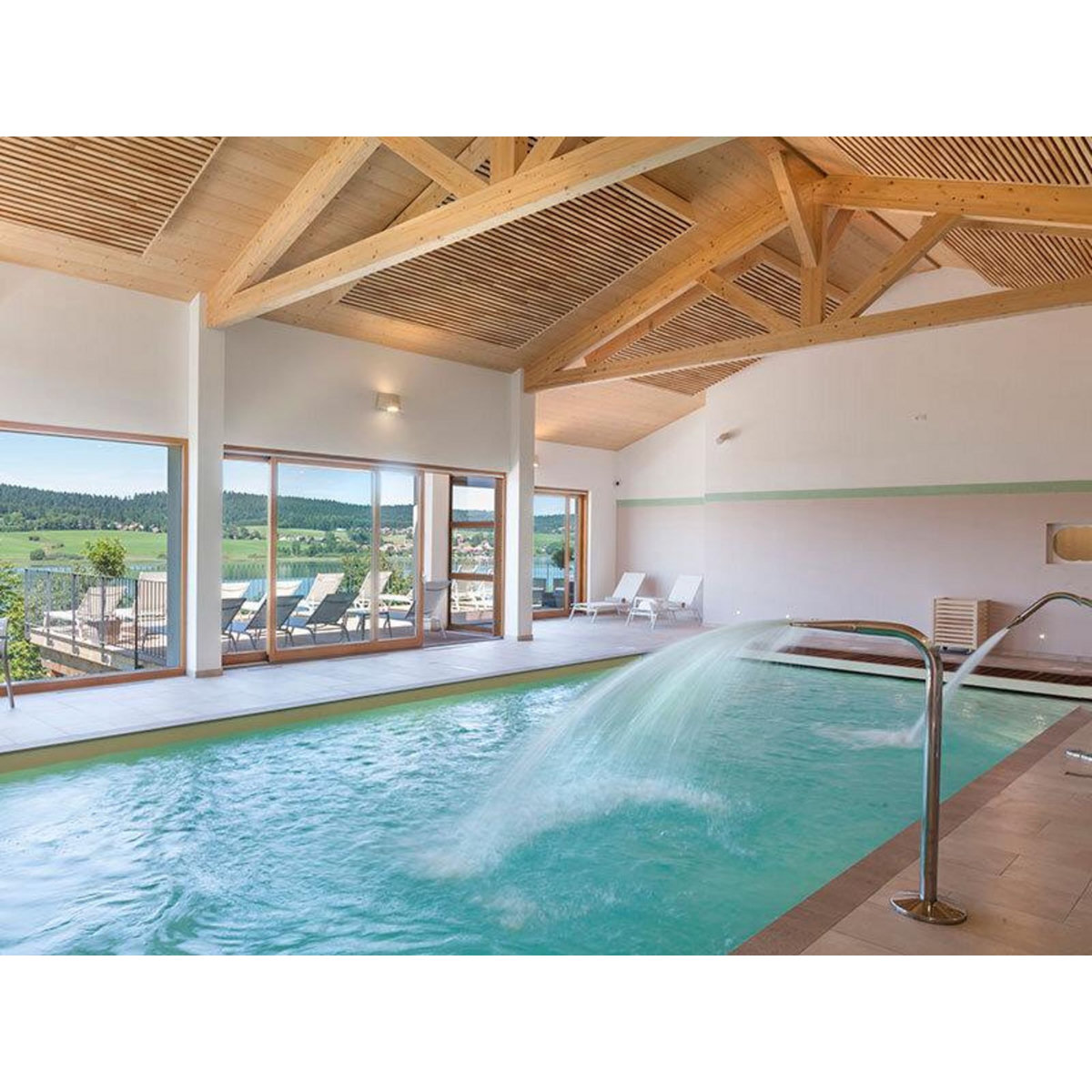 Smartbox 3h d'accès au spa Cinq Mondes avec 20 min de massage et pause gourmande - Coffret Cadeau Bien-être