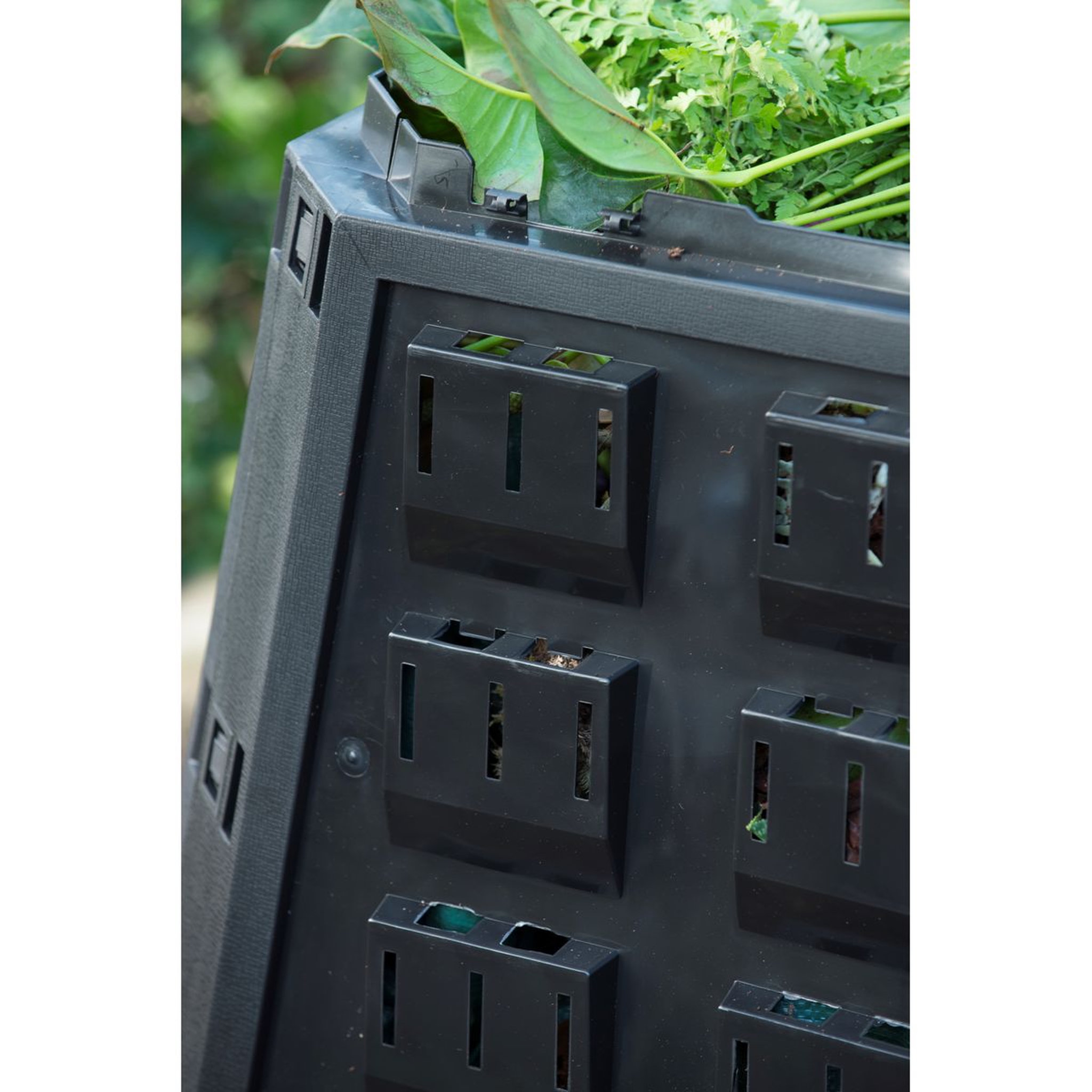 Voir la diapositive 5 : Nature Silo thermocomposteur pliable - 600 litres - Noir