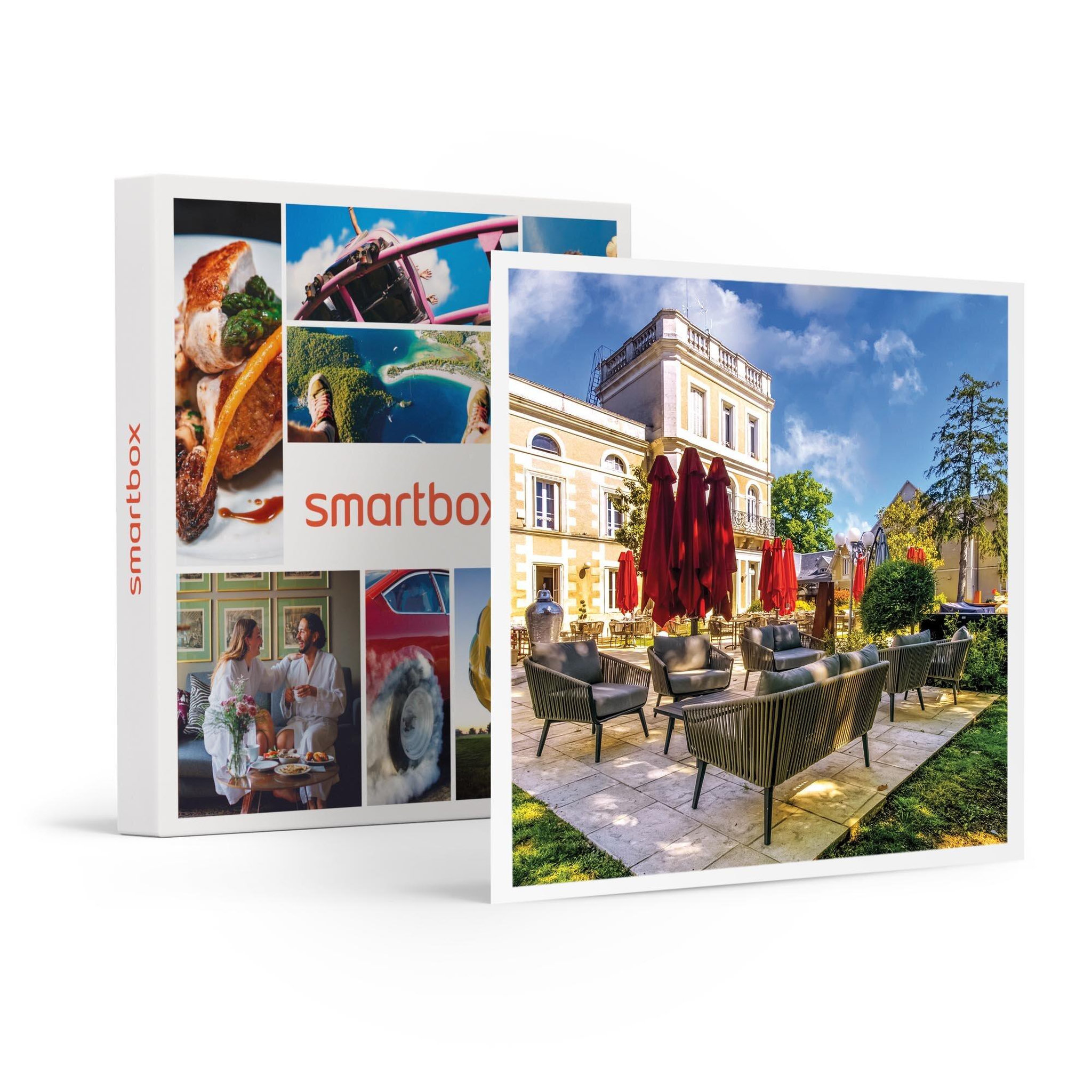 Voir la diapositive 1 : Smartbox Délicieuse escapade de 2 jours en château avec apéritif et dîner près de Poitiers - Coffret Cadeau Séjour