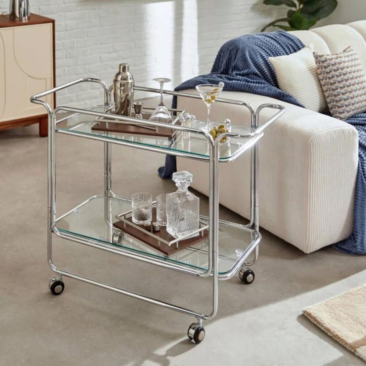 ATMOSPHERA Desserte Design en Verre  Hornwell  92cm Argent