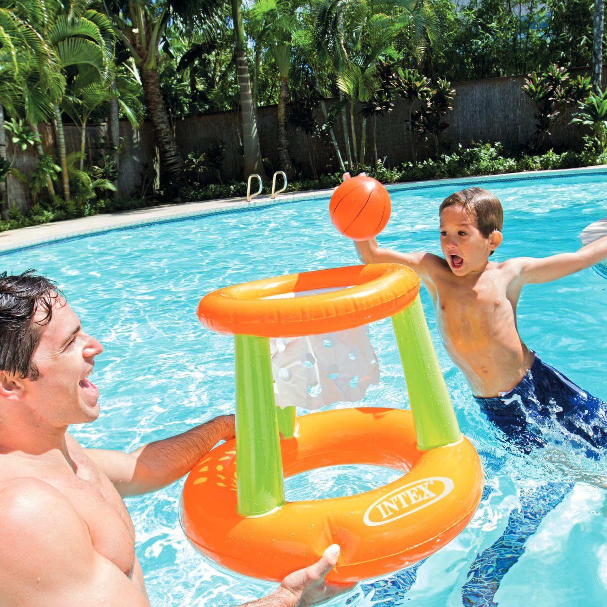 Voir la diapositive 2 : INTEX Jeu de piscine flottant  panier  67cm multicolore