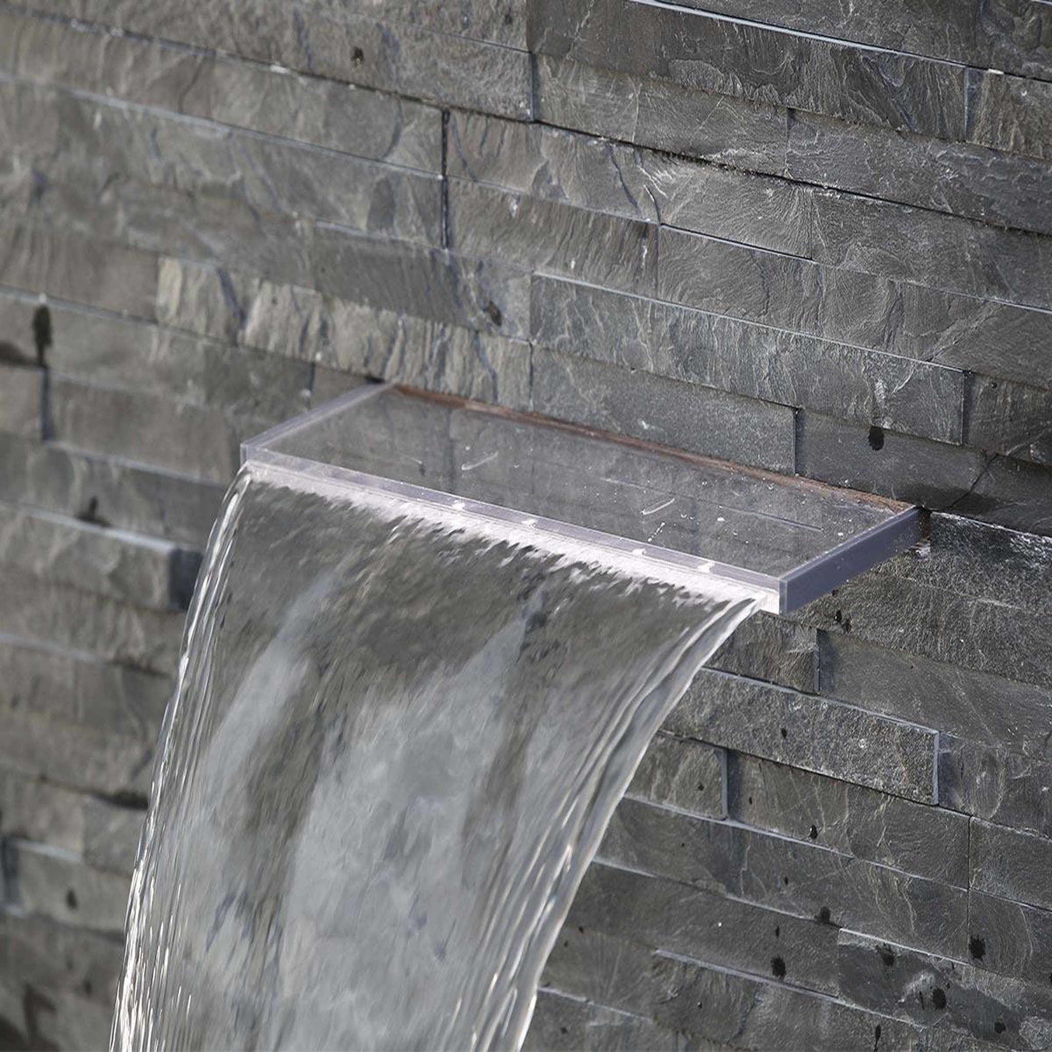 Voir la diapositive 2 : Ubbink Cascade de piscine Niagara 20 LED transparente 30 cm - Ubbink