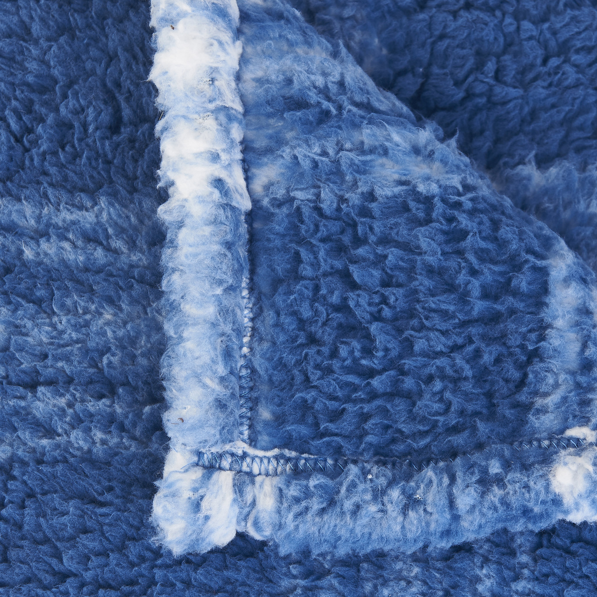 Voir la diapositive 2 : ACTUEL Plaid en polaire teddy 250gsm 