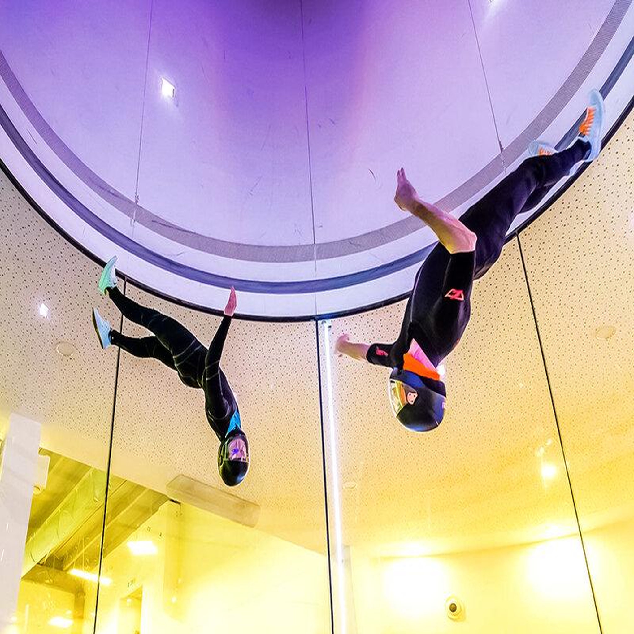 Voir la diapositive 3 : Smartbox Simulateur de chute libre : 3 vols pour enfant près de lille - coffret cadeau sport & aventure