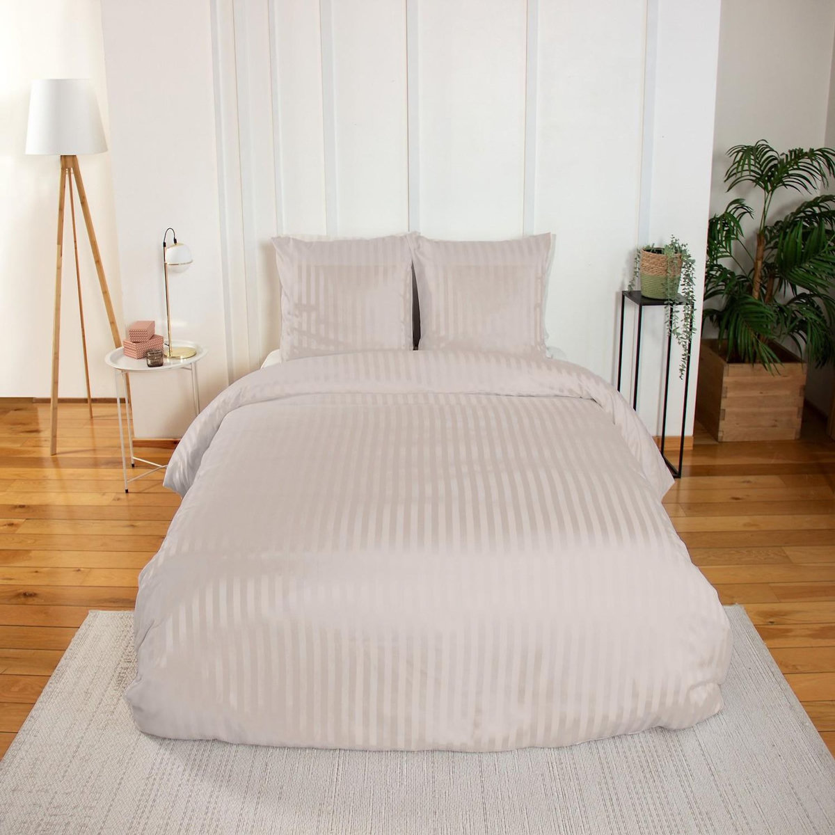 Home collection Parure housse de couette 100% satin de microfibre, albatre