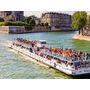 Voir la diapositive 3 : Smartbox Découverte de Paris lors d'un dîner croisière Prestige sur la Seine pour 2 adultes et 1 enfant - Coffret Cadeau Gastronomie