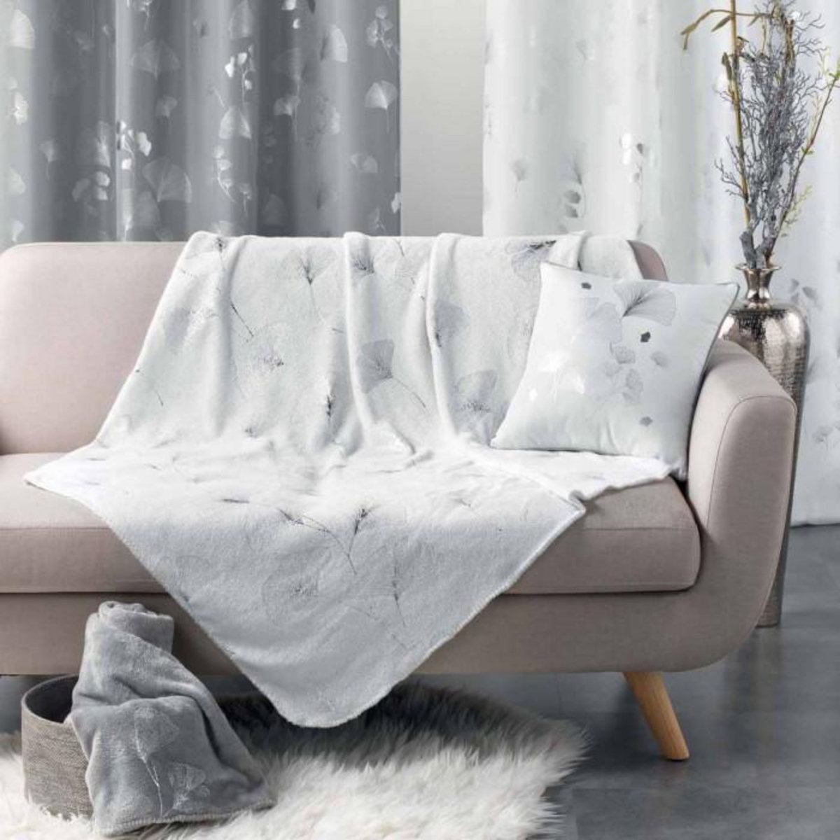 Paris Prix Plaid Imprimé  Bloomy  125x150cm Gris