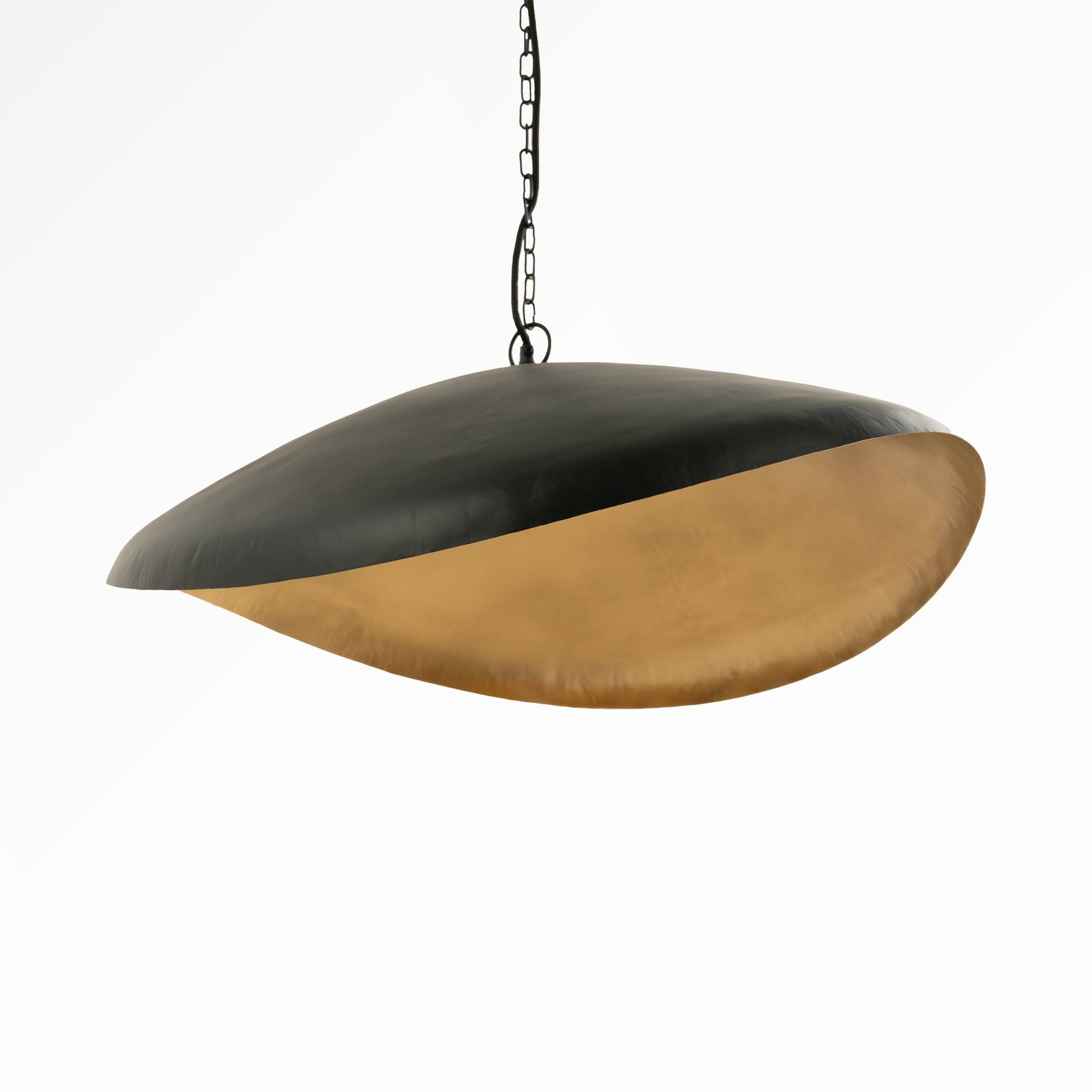 Voir la diapositive 5 : MAISON PAVANE Suspension en métal noir et doré 74 cm-Pacha