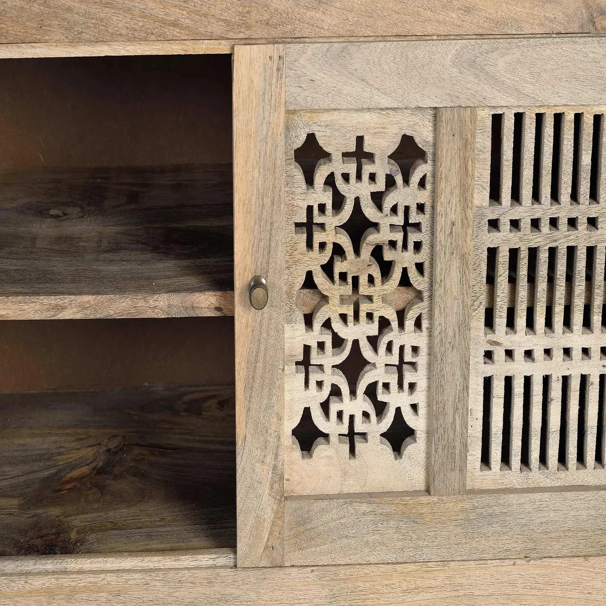 Voir la diapositive 4 : GINER Y COLOMER SL Meuble tv en bois de manguier 160 cm style boho sculpté