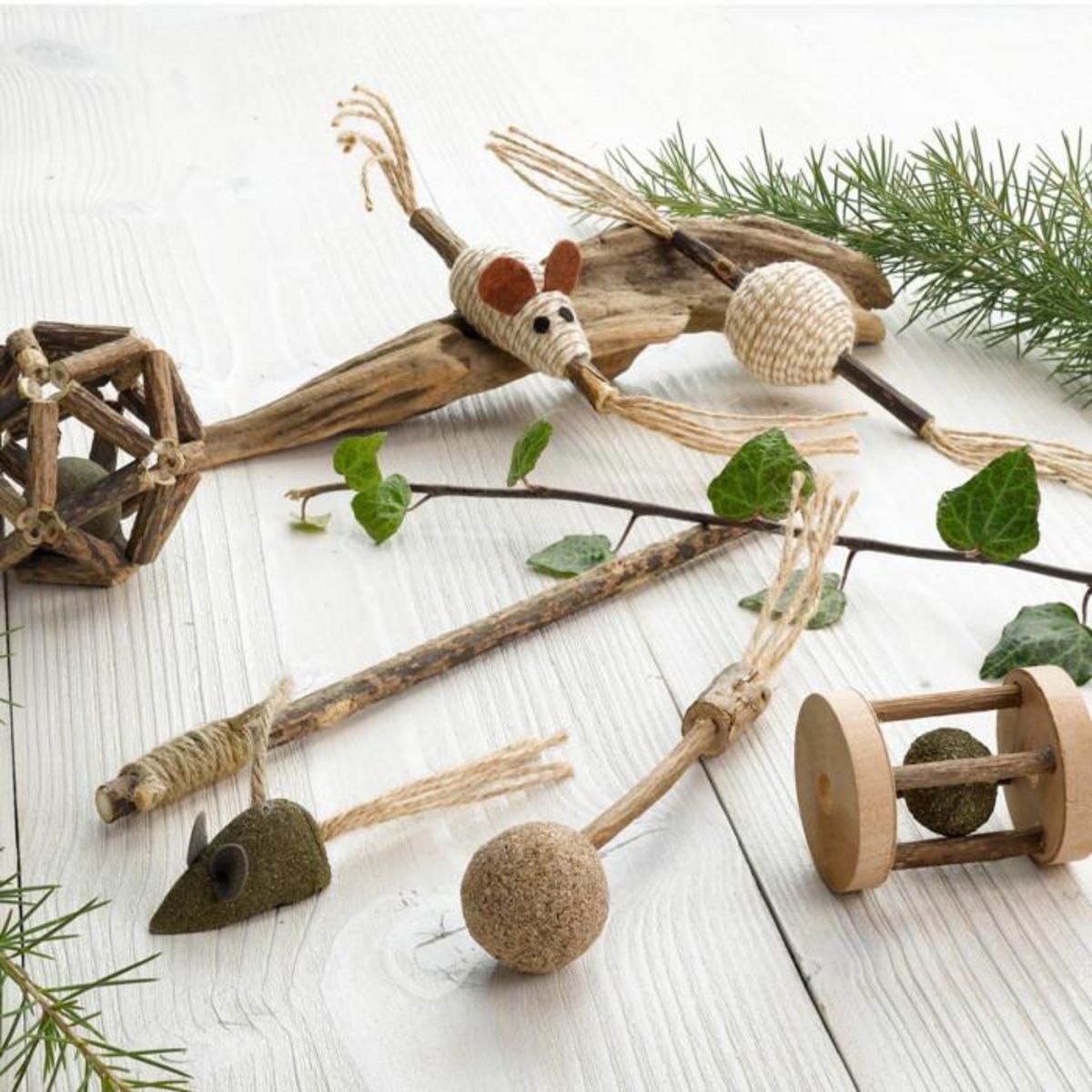 Paris Prix Jouet Balle pour Chat  Matatabi  12cm Naturel