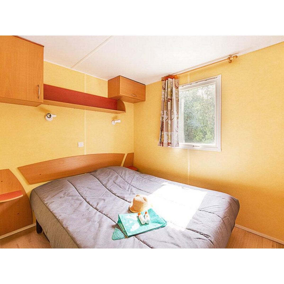 Smartbox Escapade insolite en famille de 3 jours en mobil-home près d'Angers - Coffret Cadeau Séjour