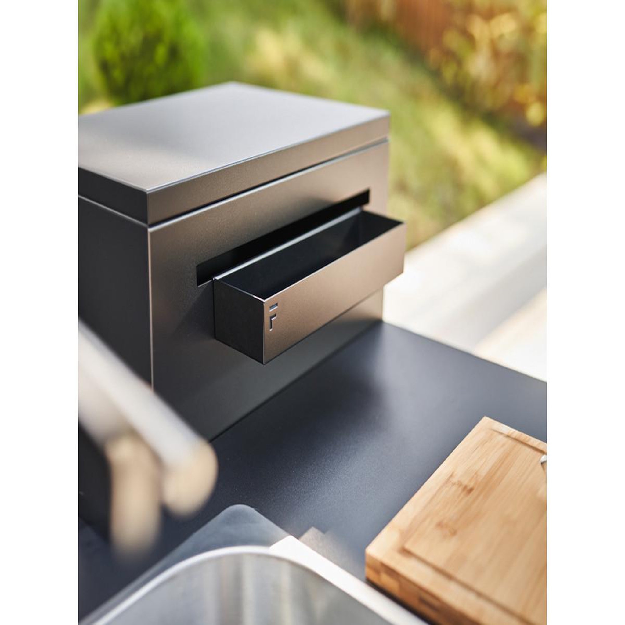 Voir la diapositive 2 : FORGE ADOUR Bac de rangement pour cuisine extérieure comptoir bar - forge adour