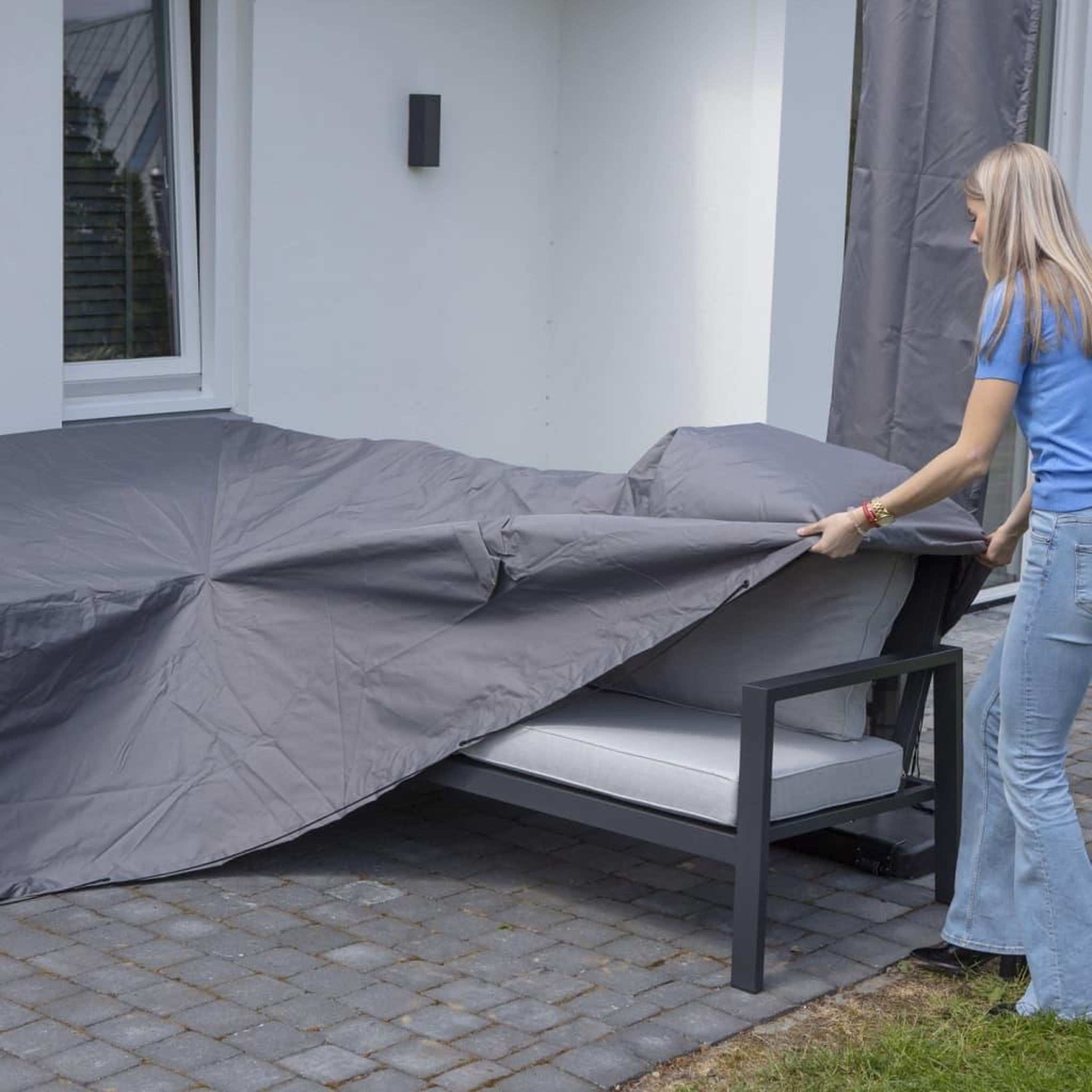 Voir la diapositive 3 : MADISON Madison Housse de meubles d'exterieur 270 x 270 x 70 cm Gris