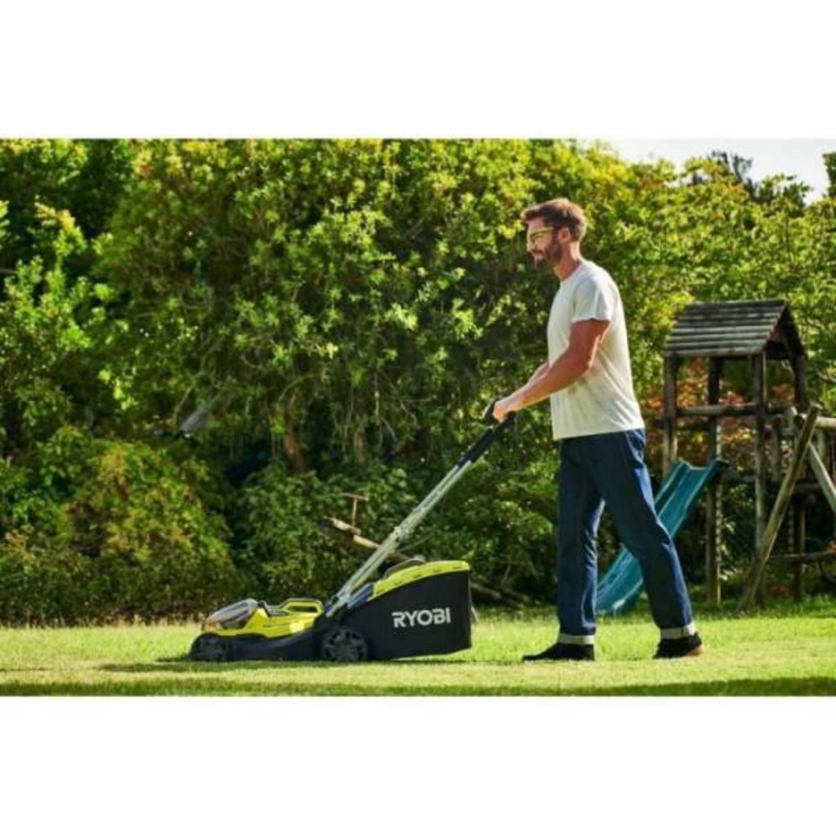 Ryobi Tondeuse a Gazon RYOBI -   poussée HYBRIDE 36V (alimentation par 2 batteries ONE+™) - coupe 37 cm + 2 batteries 5 Ah & charg. - RY18LMH